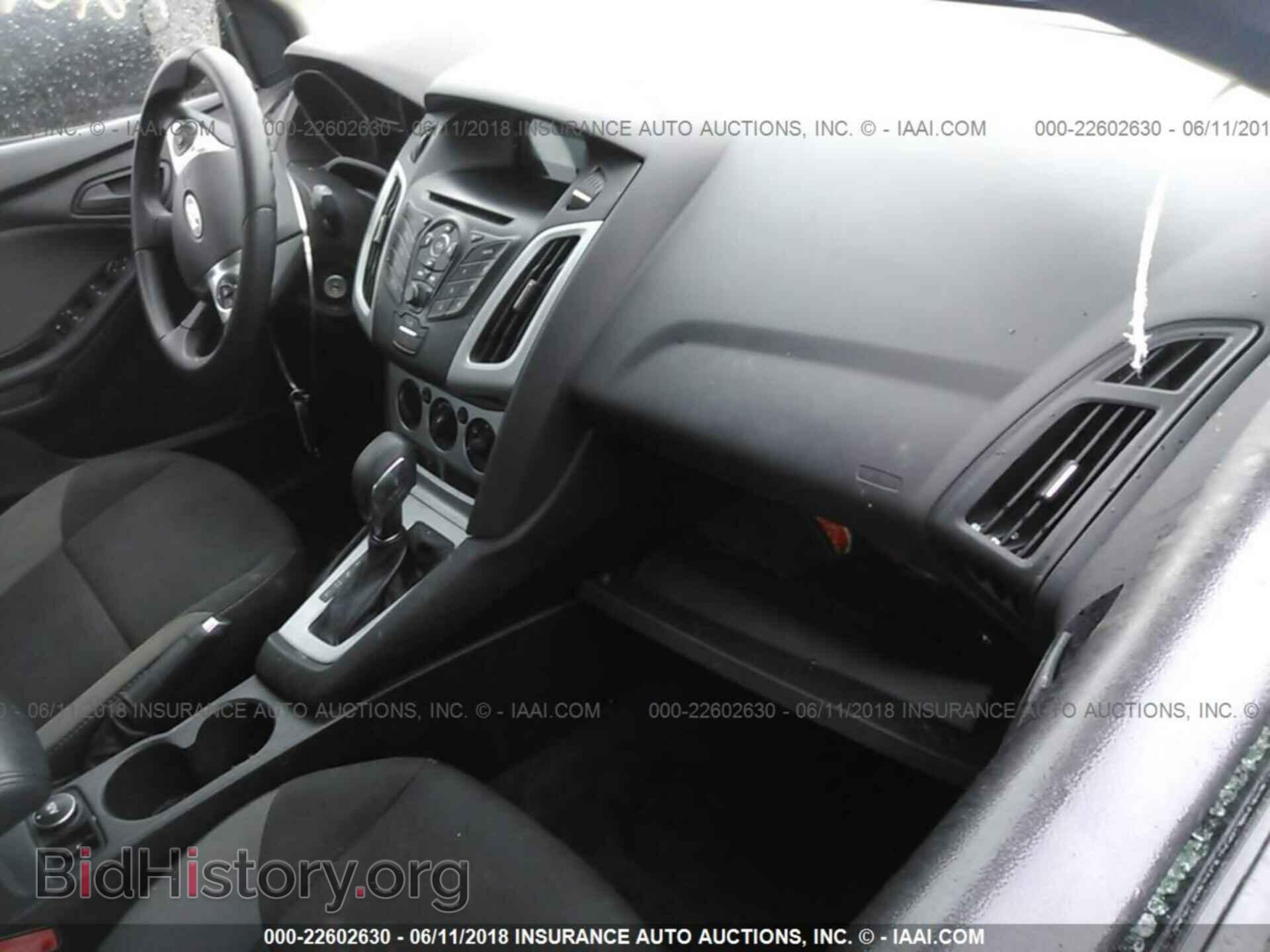 2012 Ford Focus - VIN: 1FAHP3F29CL354066 - Photo 5