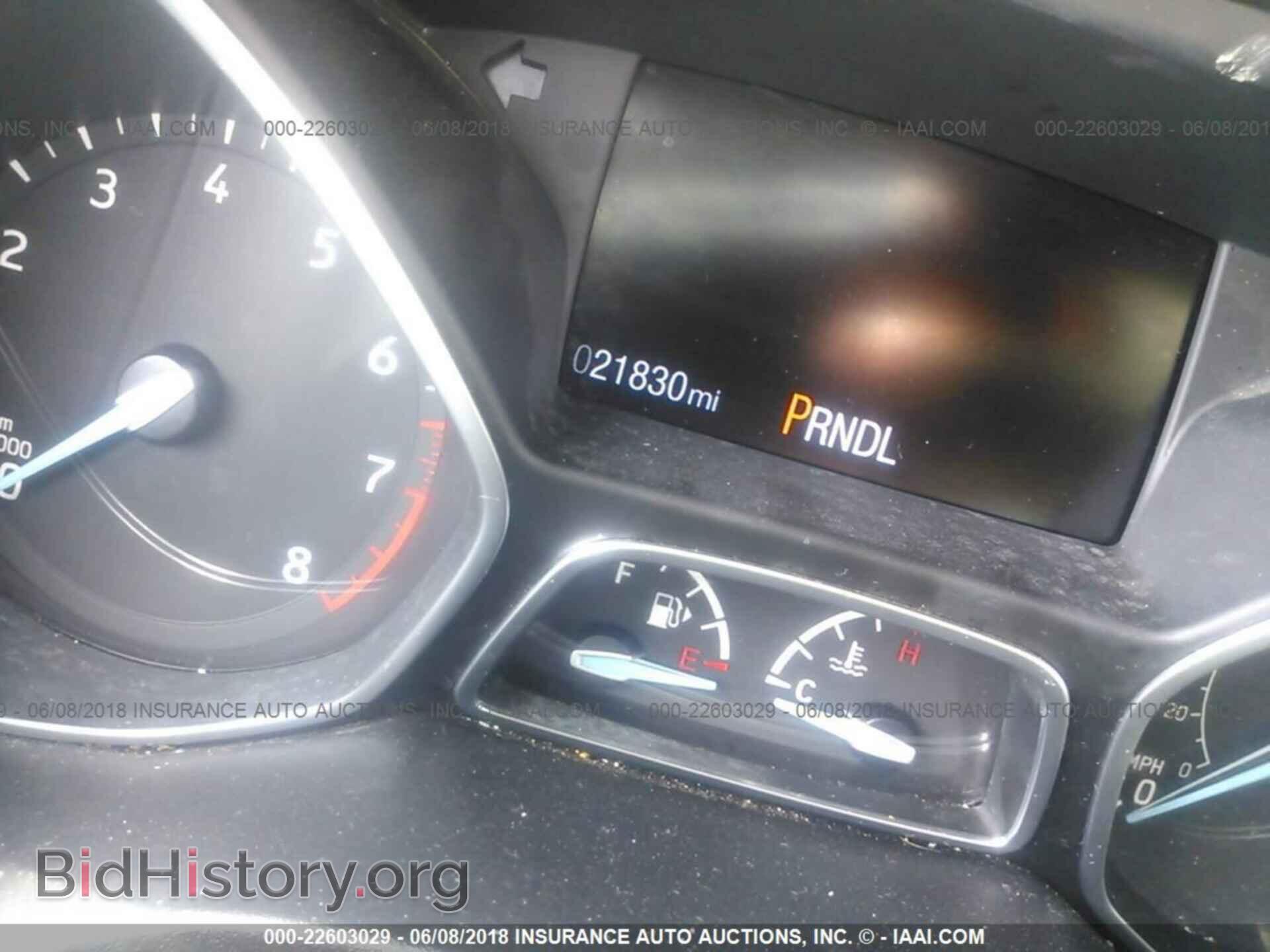 2016 Ford Focus - VIN: 1FADP3E29GL246018 - Photo 7