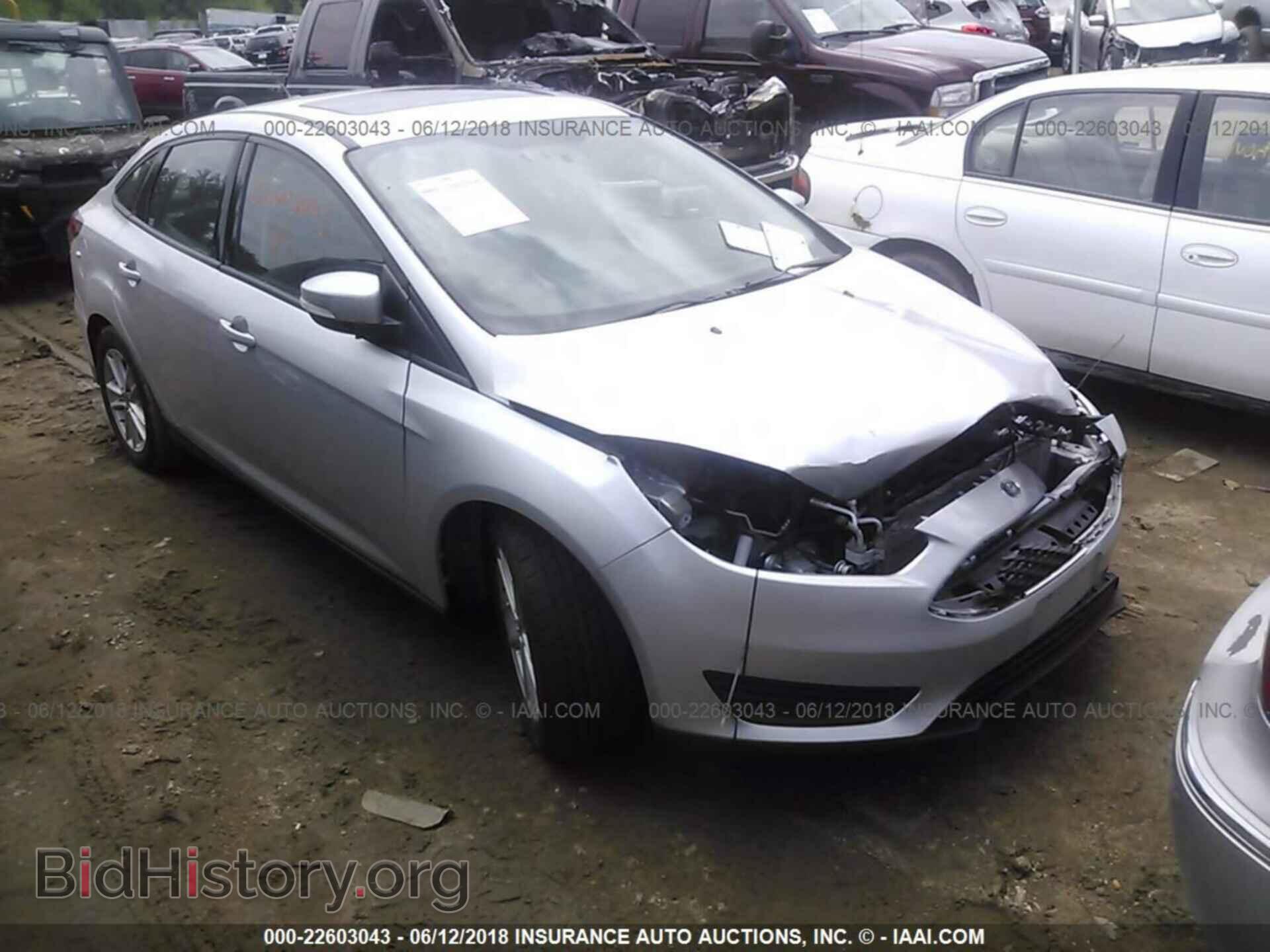 Photo 1FADP3F27FL242692 - Ford Focus 2015