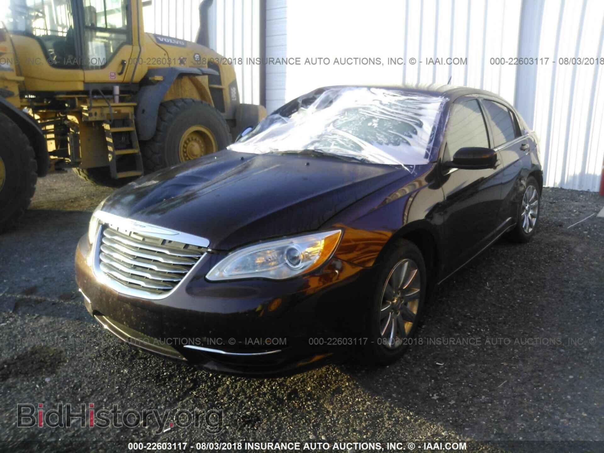 2012 Chrysler 200 - VIN: 1C3CCBBBXCN227092 - Фото 2