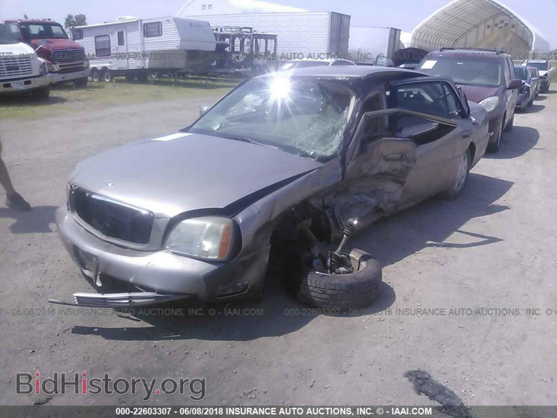 2004 CADILLAC DEVILLE - VIN: 1G6KD54Y44U181678 - Фото 2