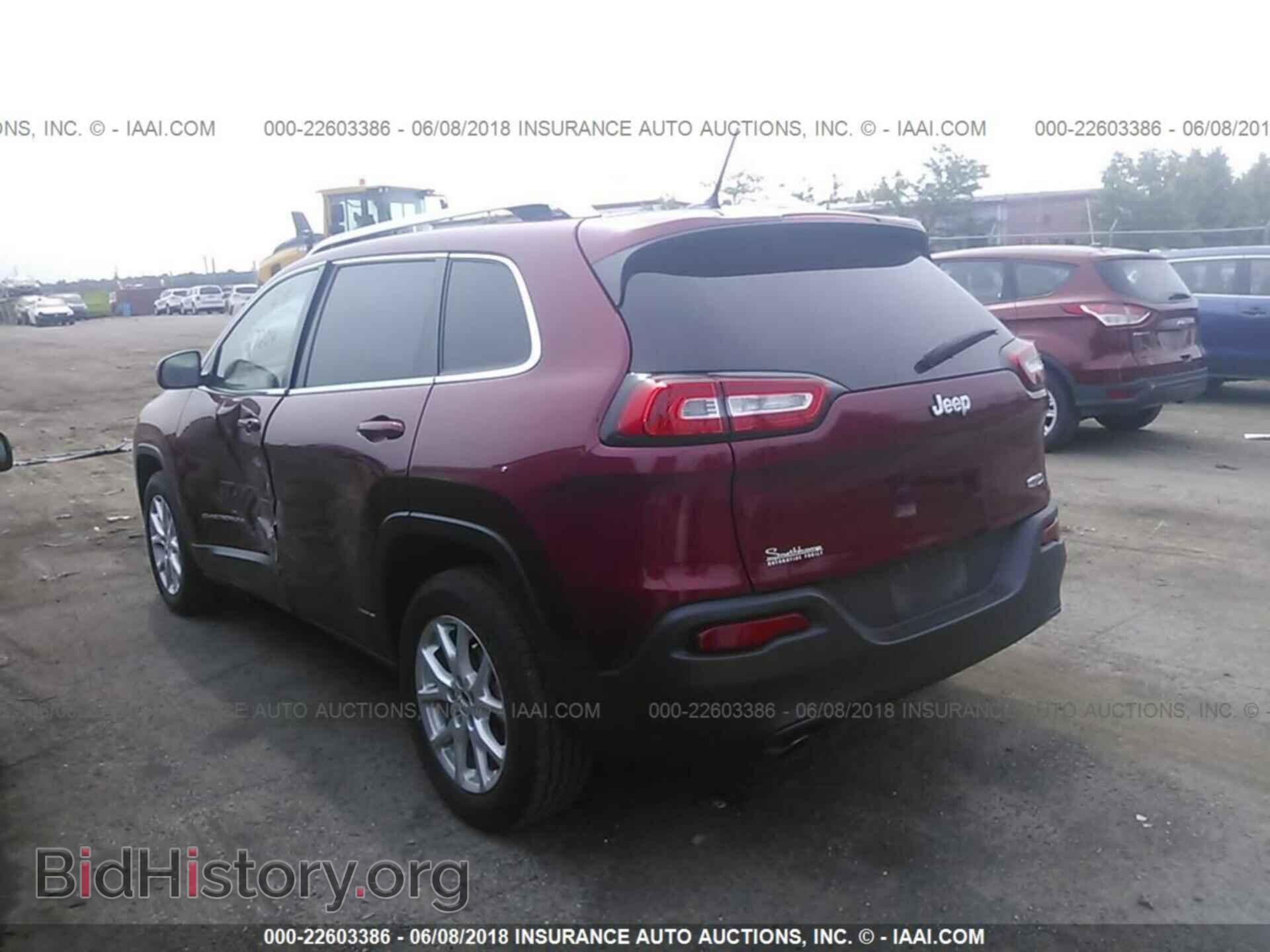 2014 Jeep Cherokee - VIN: 1C4PJLCB3EW187541 - Фото 3