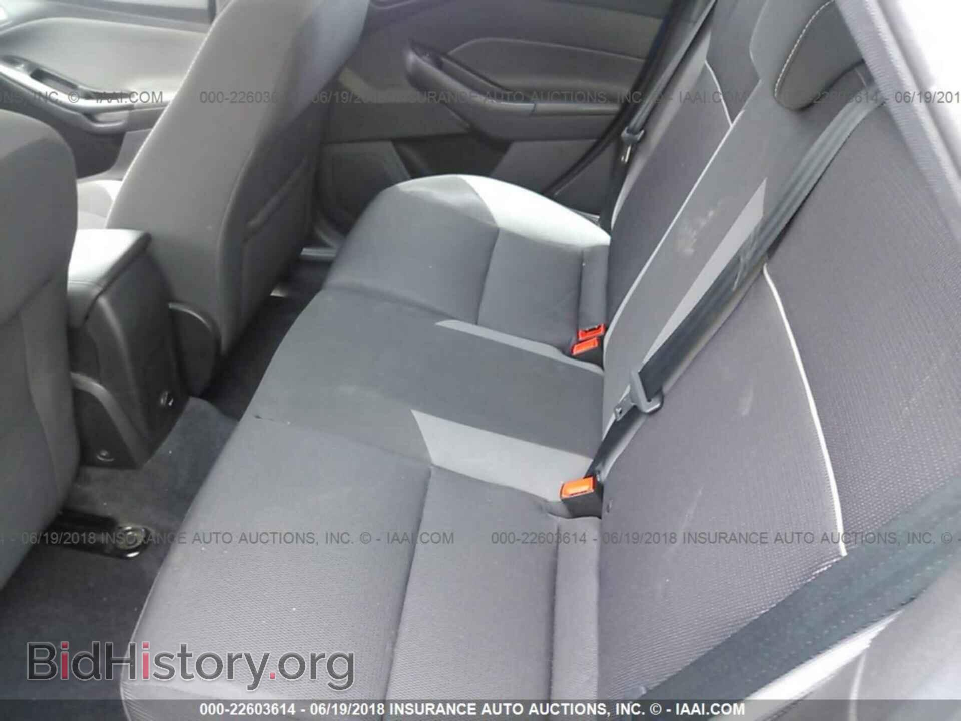 2012 Ford Focus - VIN: 1FAHP3K25CL329719 - Photo 8