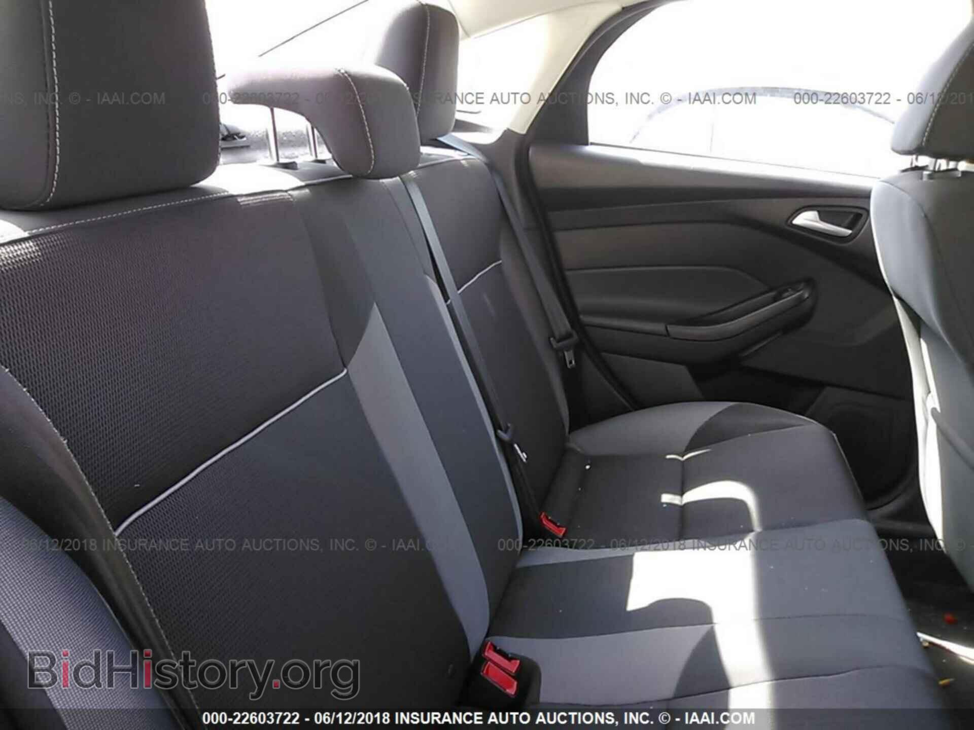 2014 Ford Focus - VIN: 1FADP3F28EL266157 - Фото 8