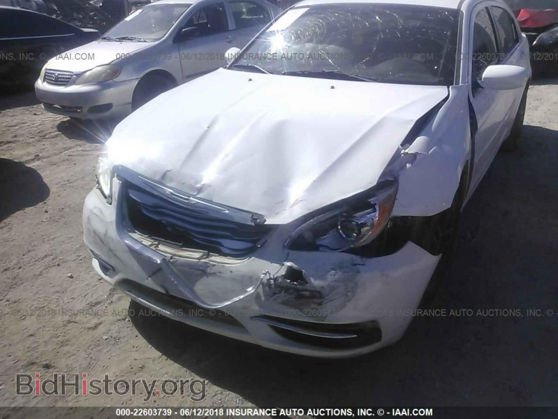 2011 Chrysler 200 - VIN: 1C3BC4FB3BN558029 - Photo 6