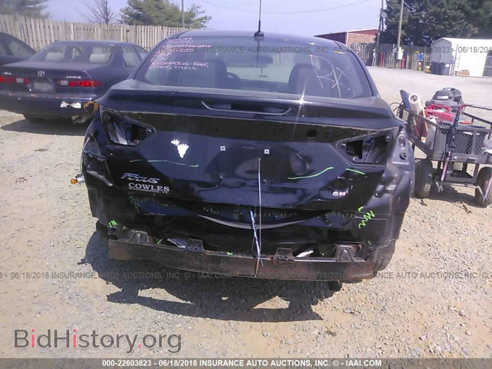 2014 Ford Focus - VIN: 1FADP3F20EL226865 - Photo 6