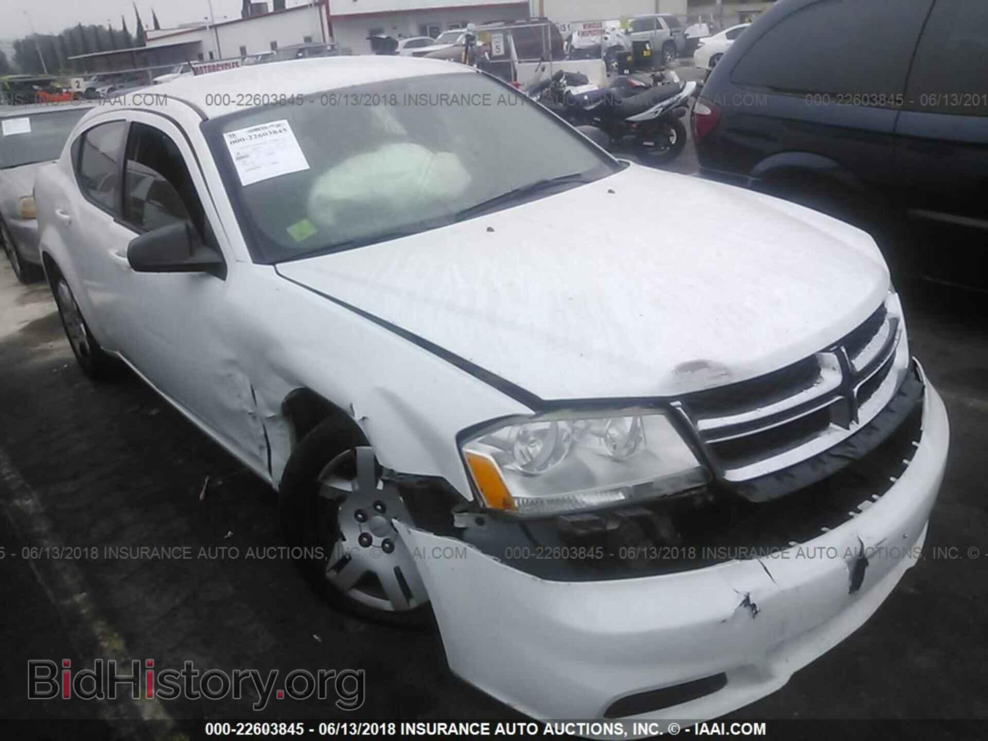Photo 1C3CDZAB6CN215092 - Dodge Avenger 2012