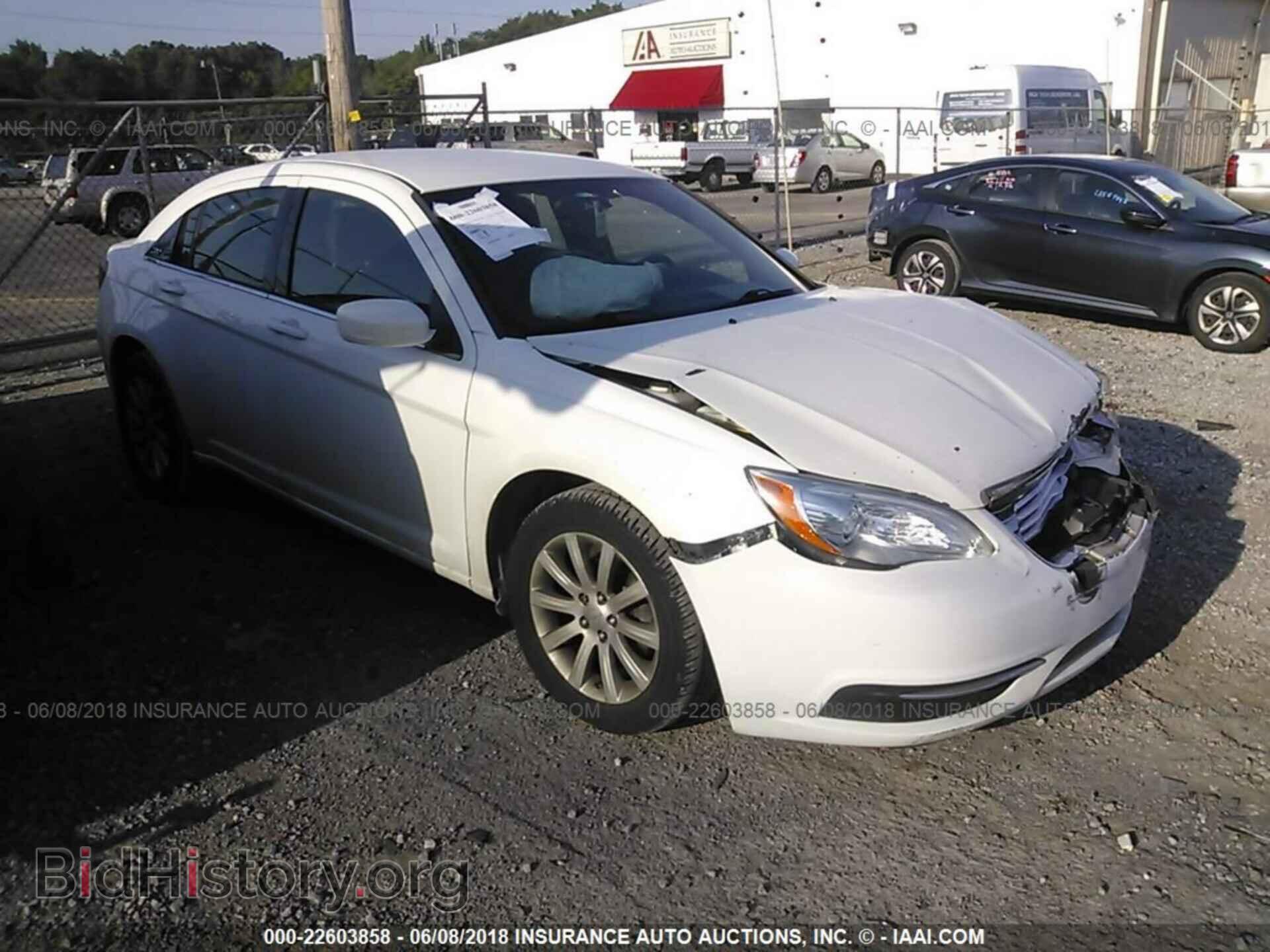 Photo 1C3CCBBB1DN503578 - Chrysler 200 2013