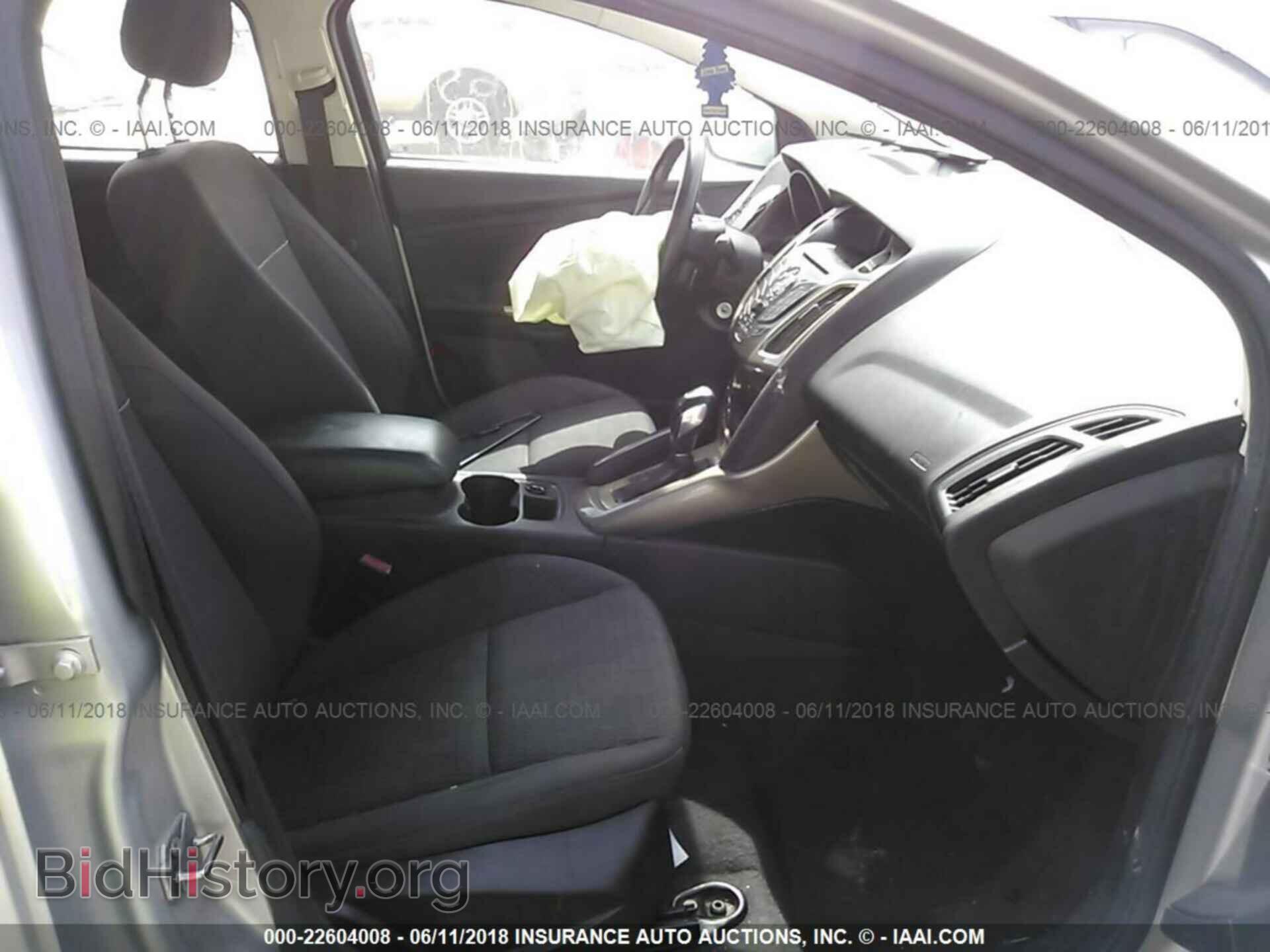 2012 Ford Focus - VIN: 1FAHP3H20CL382707 - Photo 5