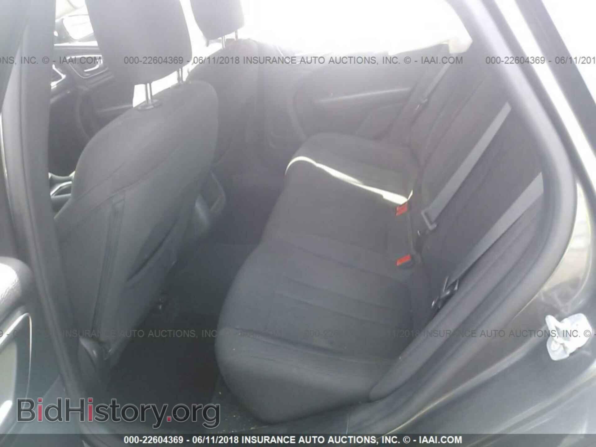 2015 Chrysler 200 - VIN: 1C3CCCAB0FN719318 - Photo 6