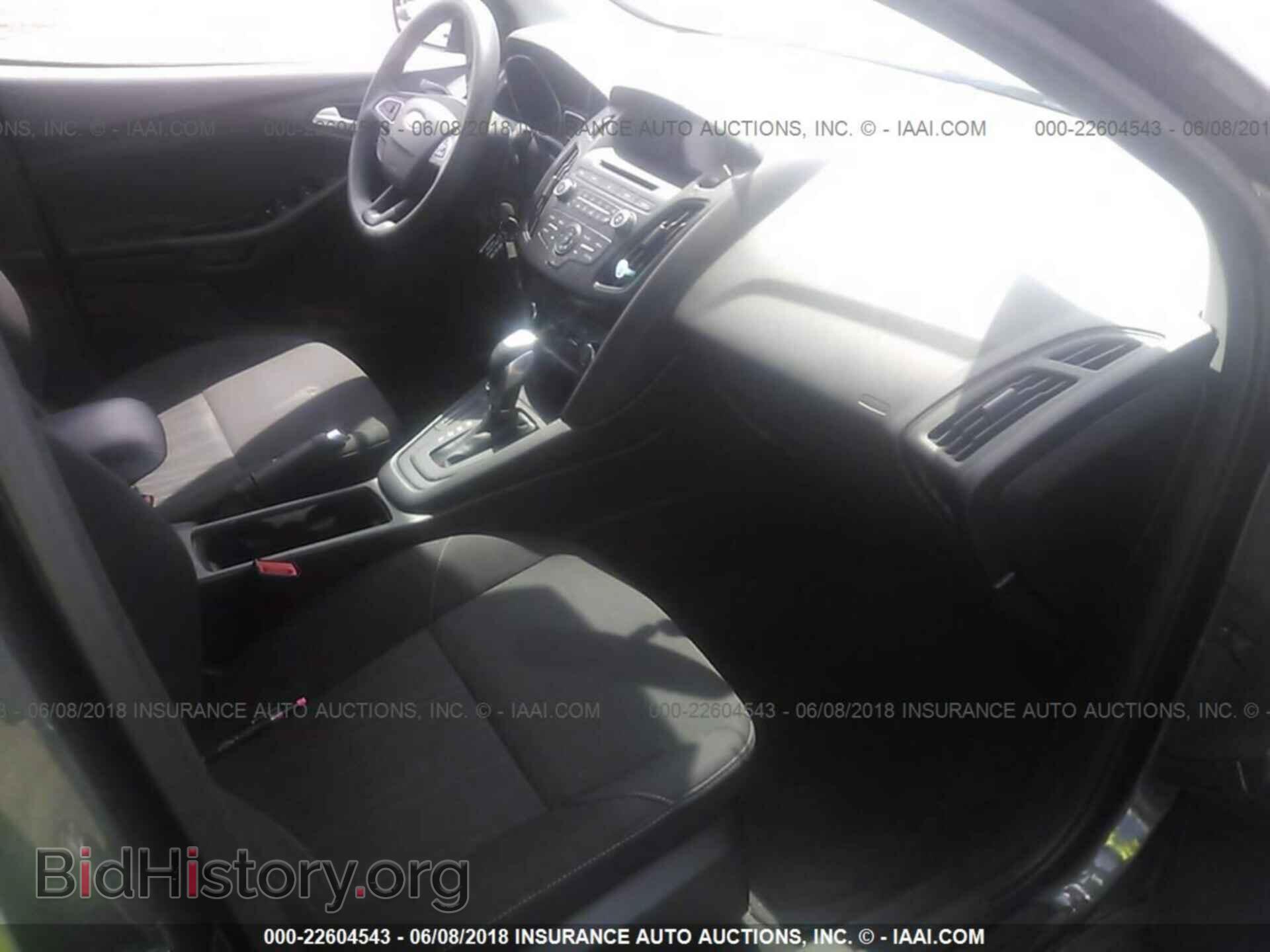 2015 Ford Focus - VIN: 1FADP3F28FL272820 - Фото 5