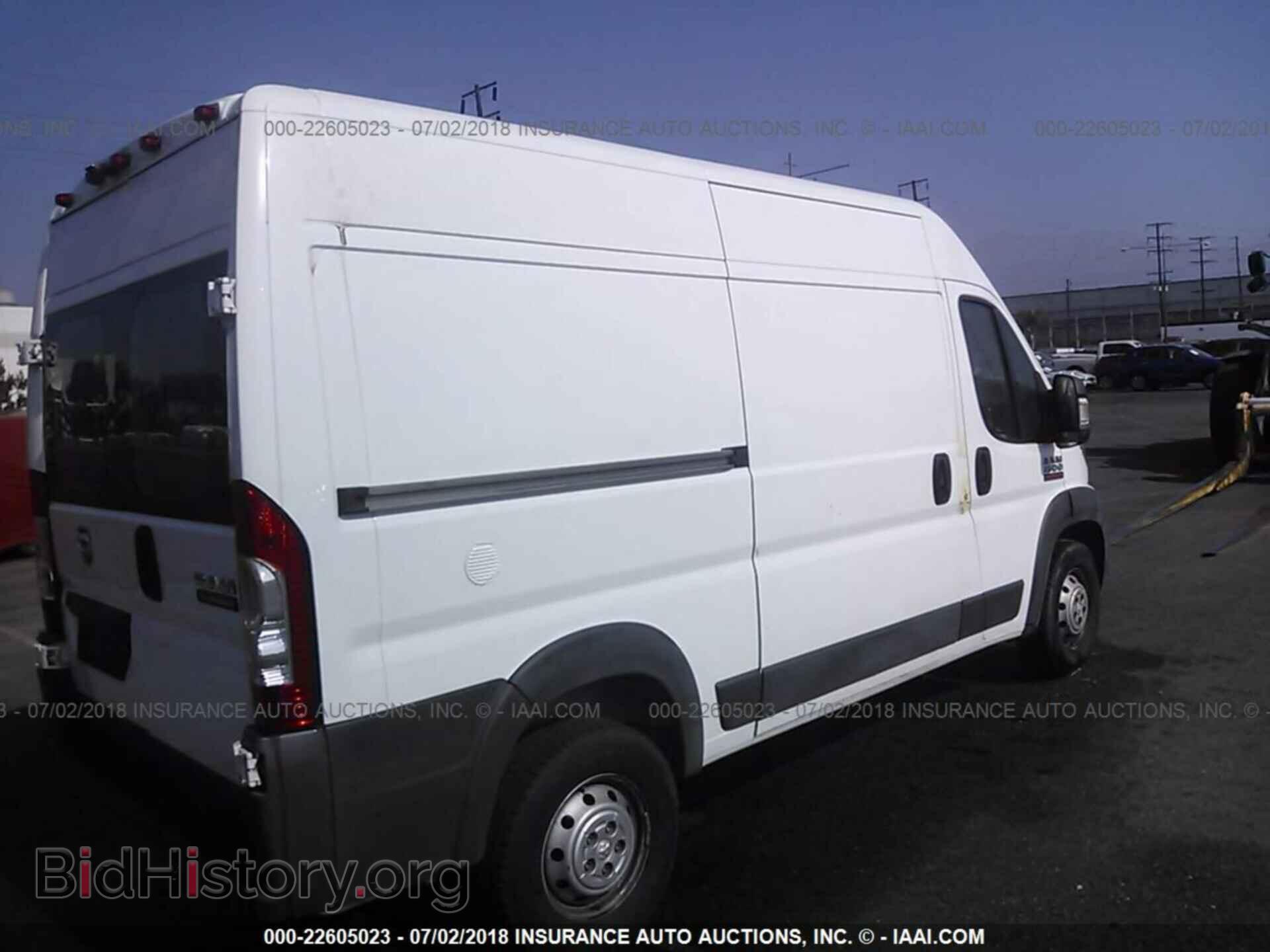 2014 Ram Promaster 1500 - VIN: 3C6TRVBG4EE107519 - Photo 4
