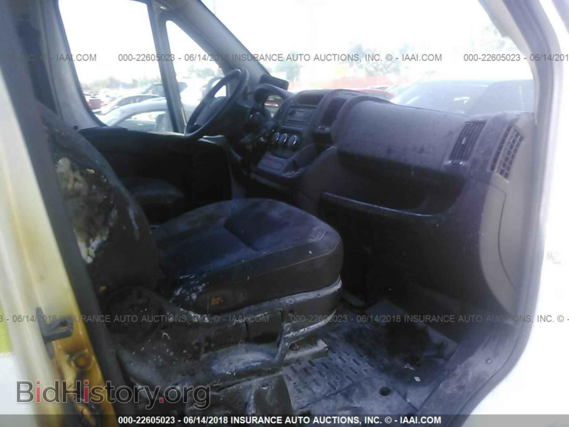 2014 Ram Promaster 1500 - VIN: 3C6TRVBG4EE107519 - Photo 5
