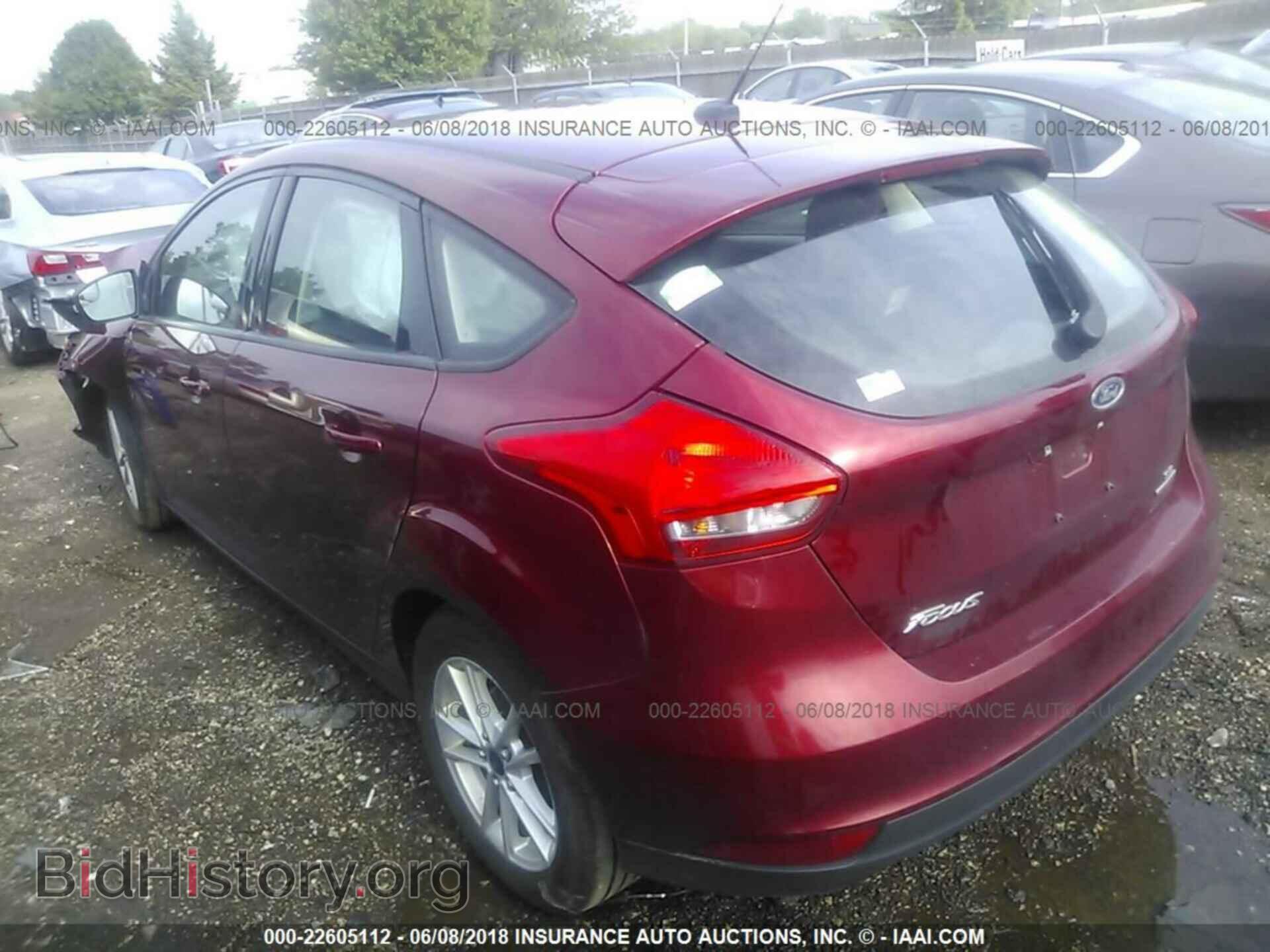 2015 Ford Focus - VIN: 1FADP3K23FL200834 - Photo 3