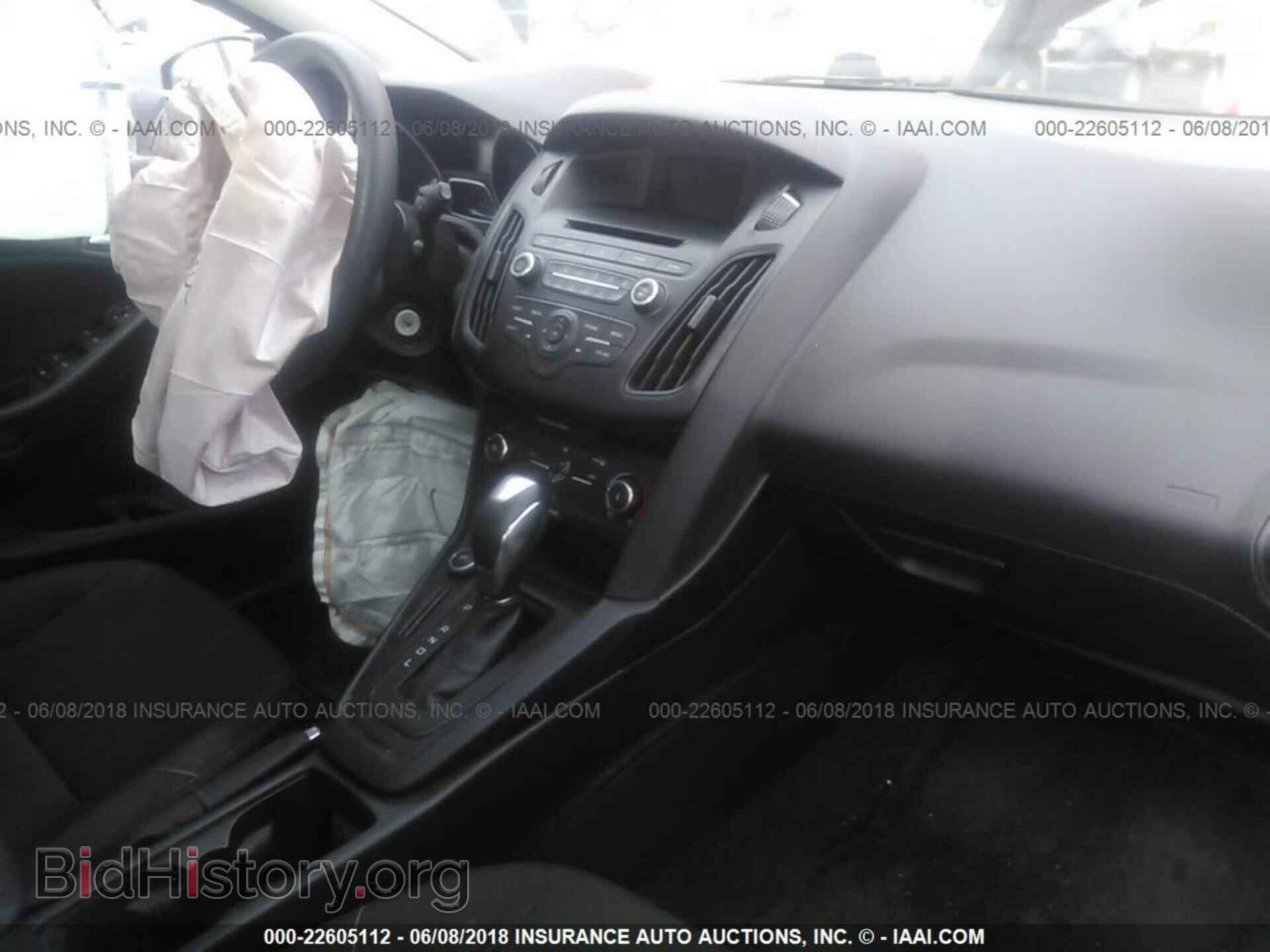 2015 Ford Focus - VIN: 1FADP3K23FL200834 - Photo 5