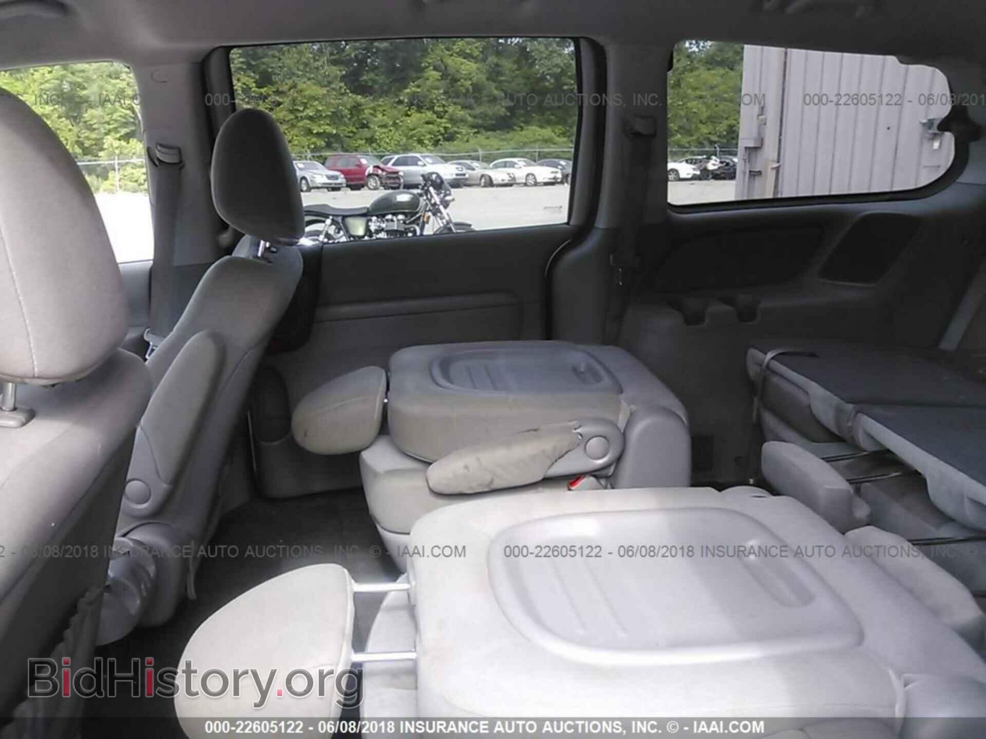 2012 Kia Sedona - VIN: KNDMG4C70C6461035 - Фото 8