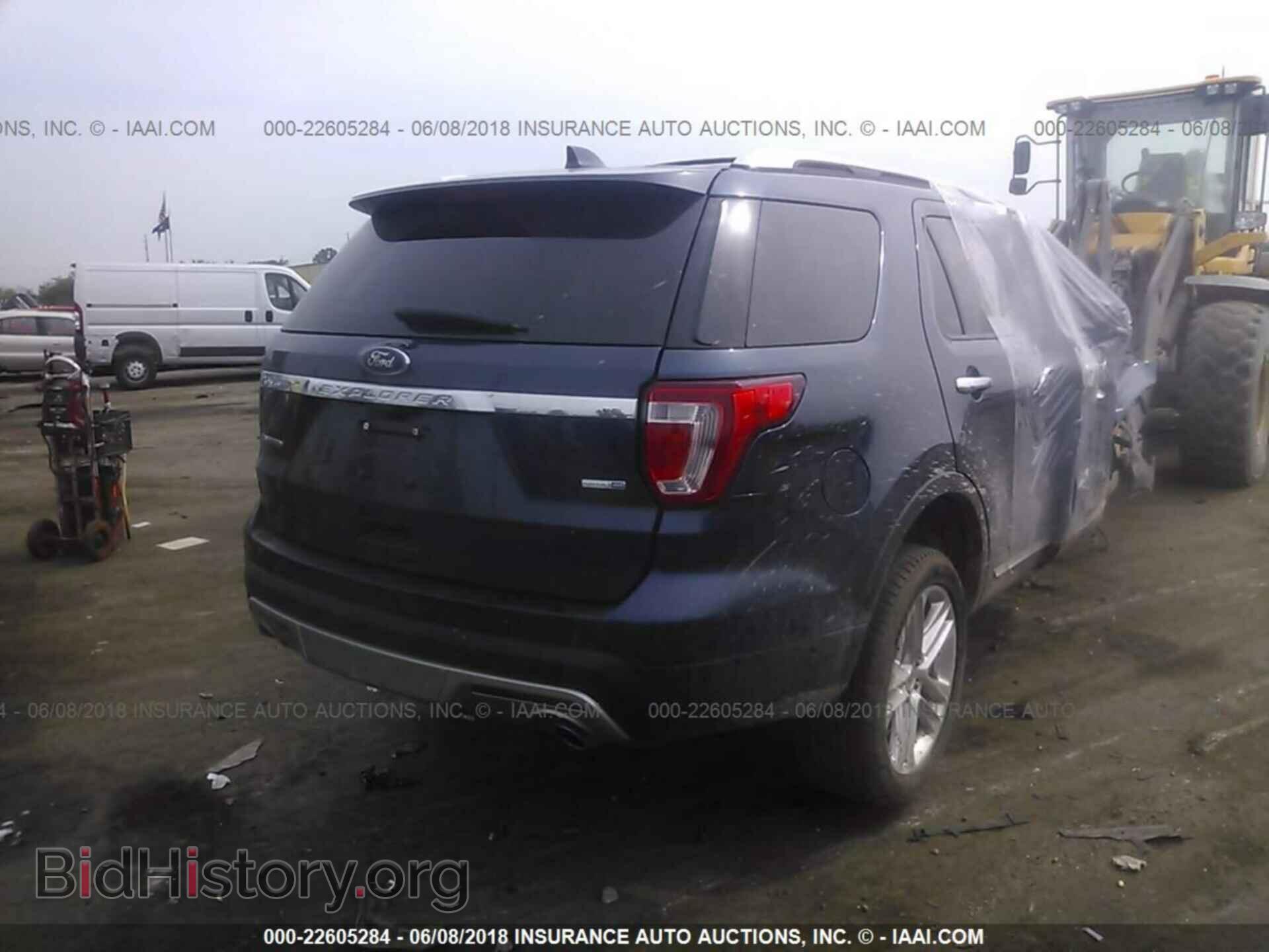 2016 Ford Explorer - VIN: 1FM5K8F81GGB41085 - Photo 4