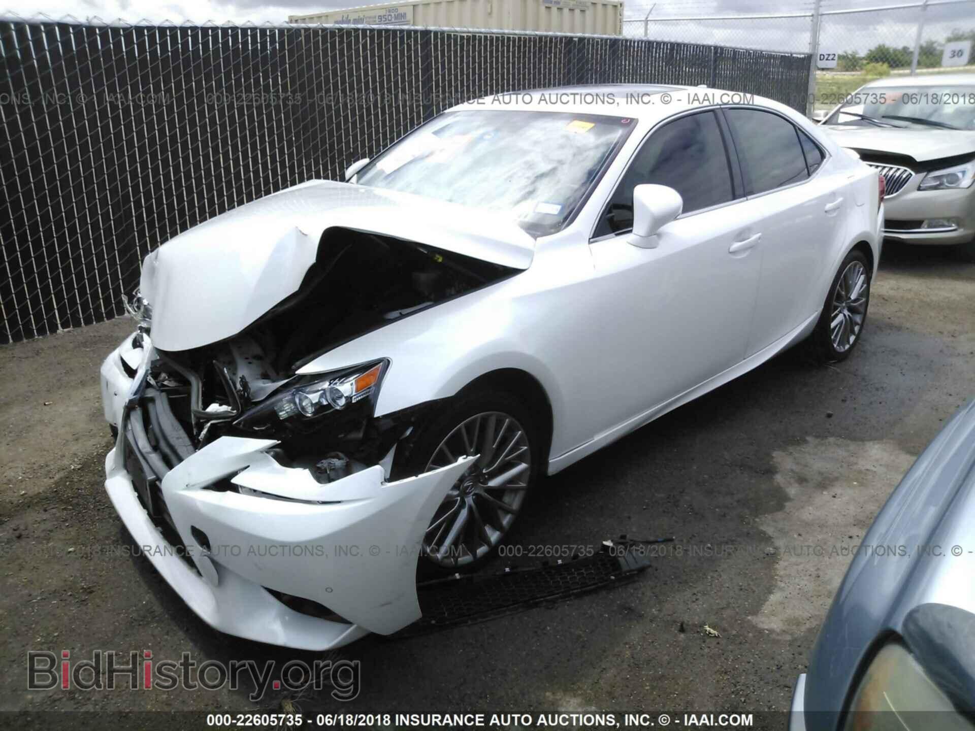 2014 Lexus Is - VIN: JTHBF1D27E5017279 - Photo 2