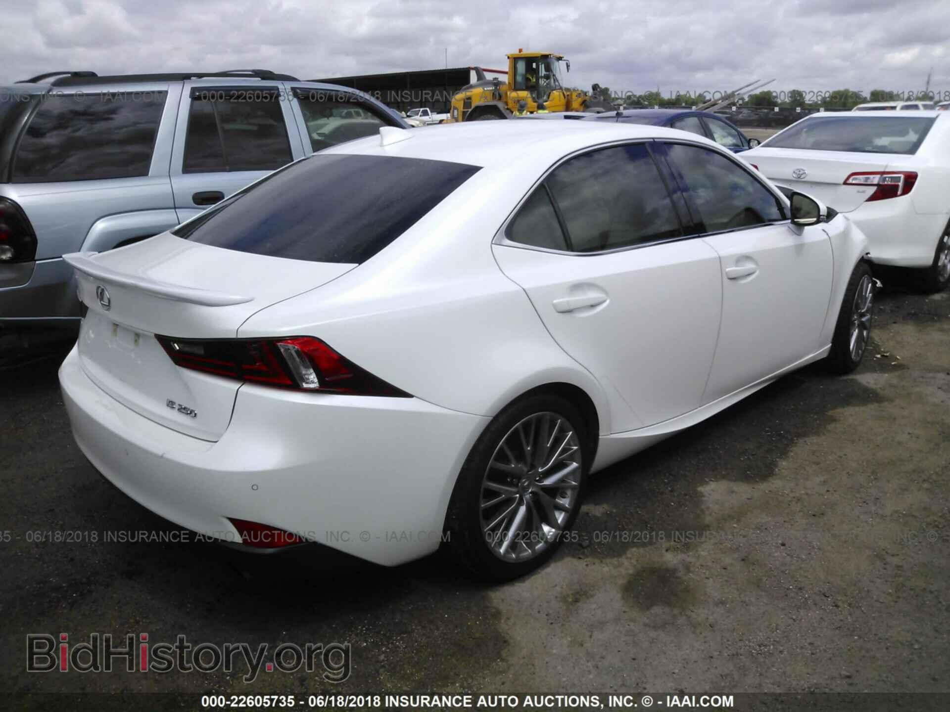 2014 Lexus Is - VIN: JTHBF1D27E5017279 - Photo 4