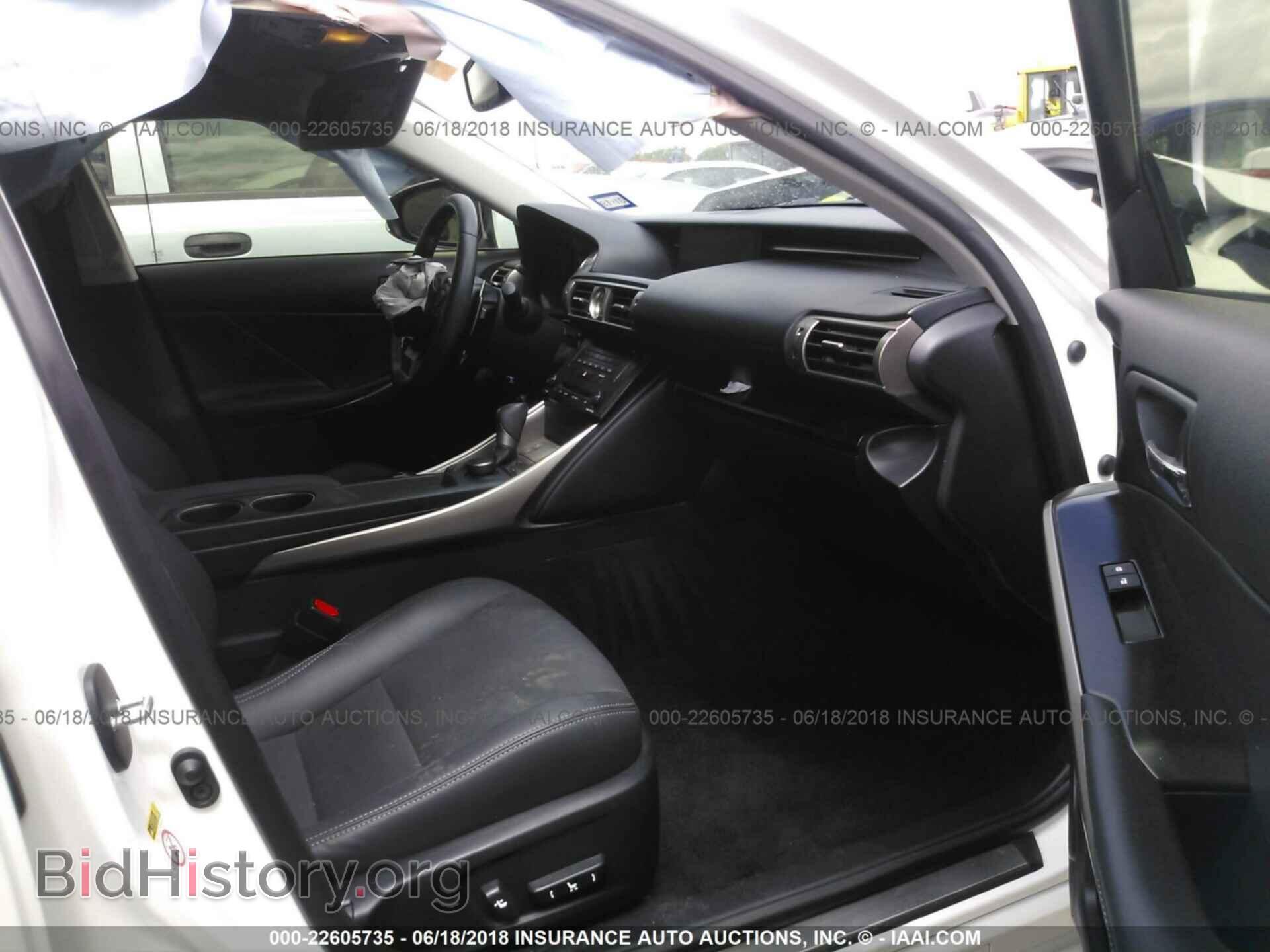 2014 Lexus Is - VIN: JTHBF1D27E5017279 - Photo 5