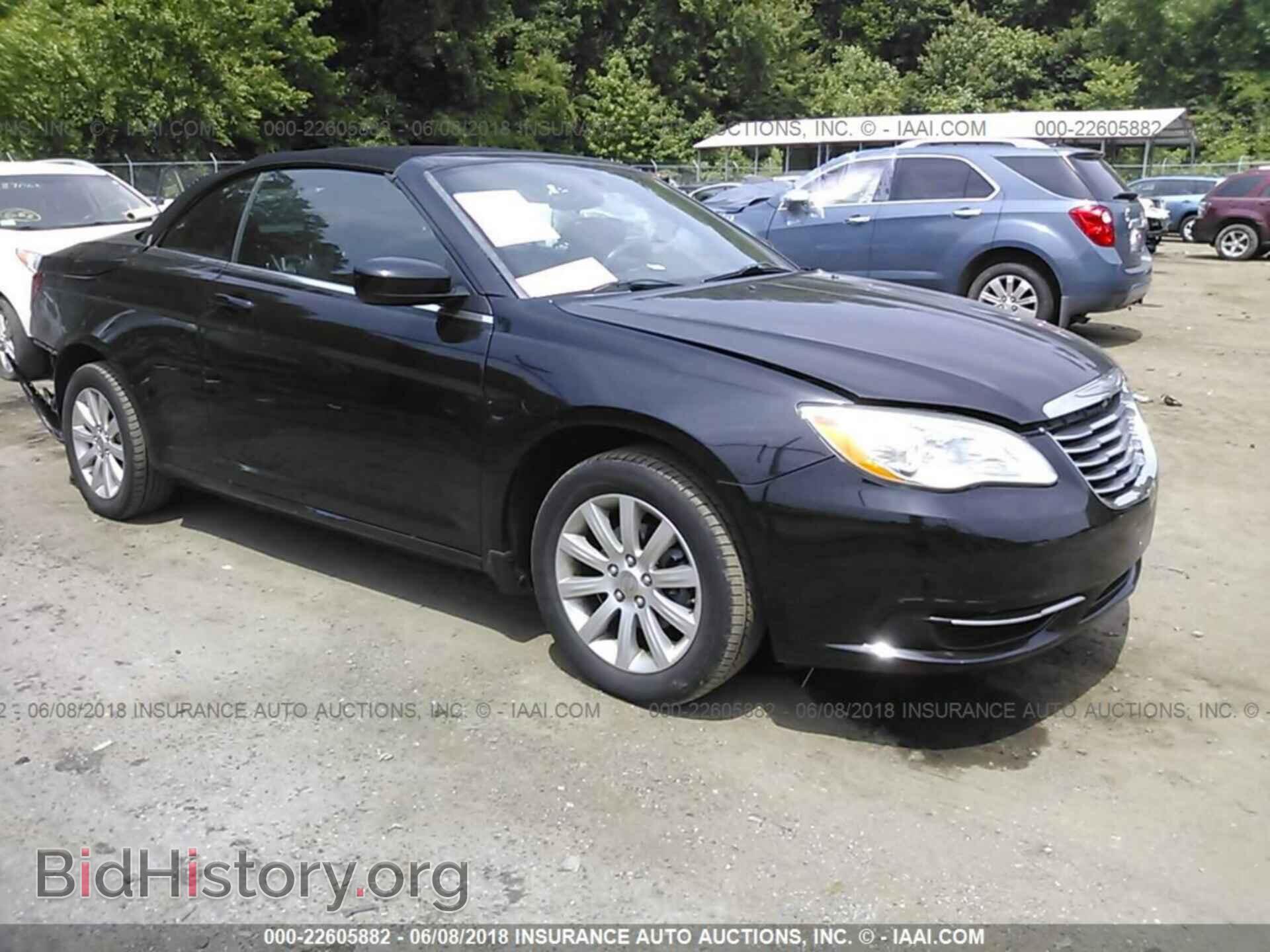 Photo 1C3BCBEB3EN158336 - Chrysler 200 2014