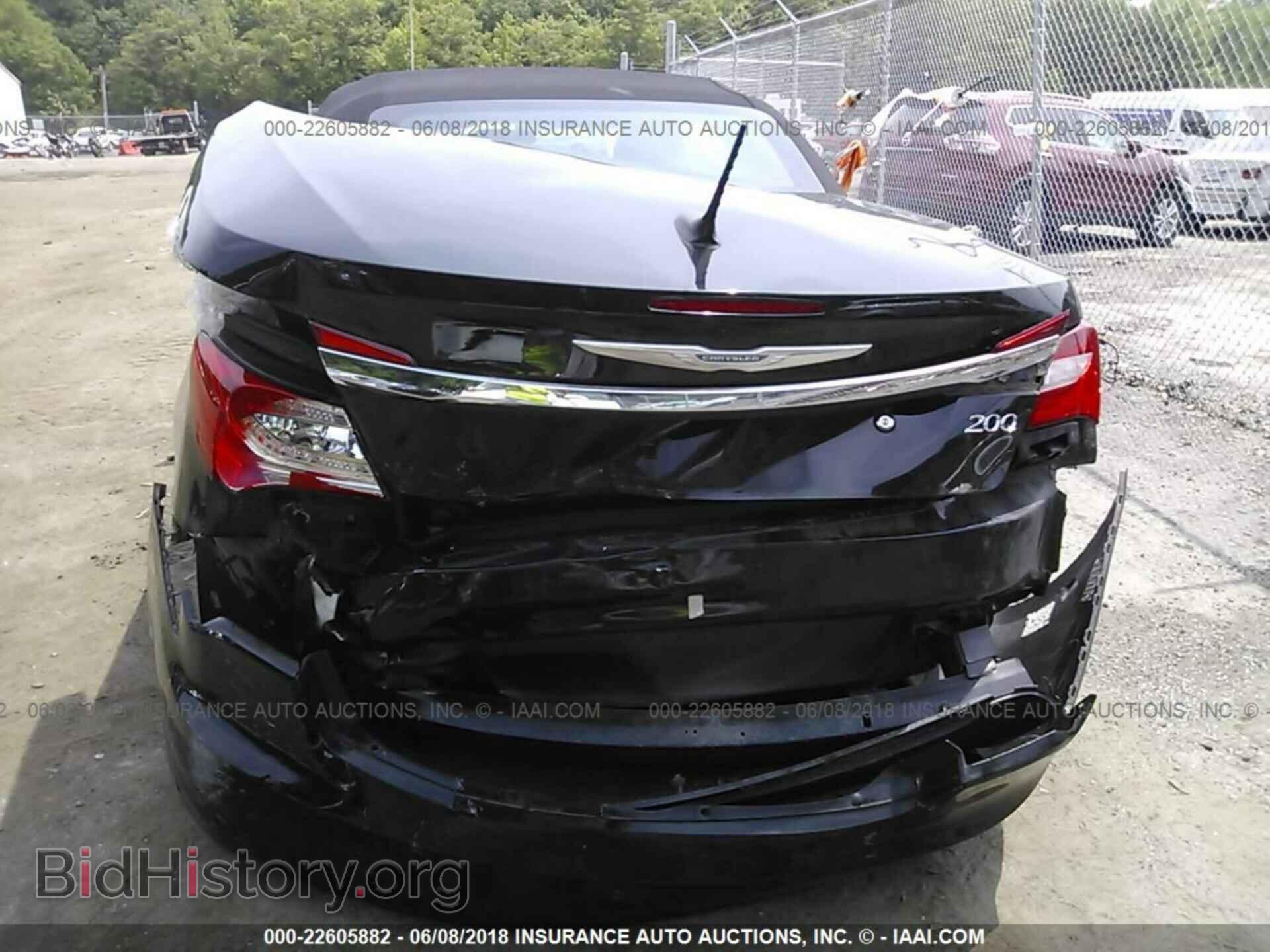 2014 Chrysler 200 - VIN: 1C3BCBEB3EN158336 - Фото 6