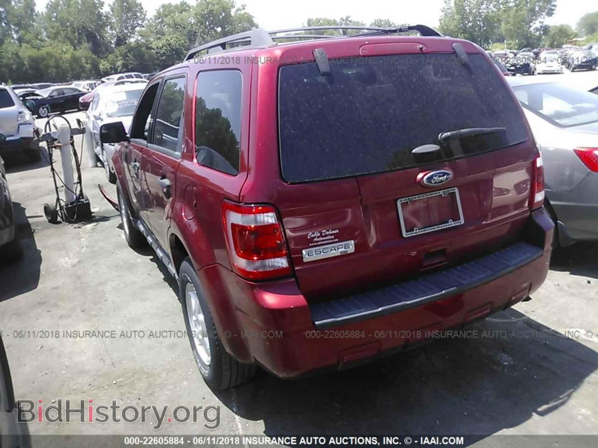 2012 Ford Escape - VIN: 1FMCU9D7XCKB83926 - Photo 3
