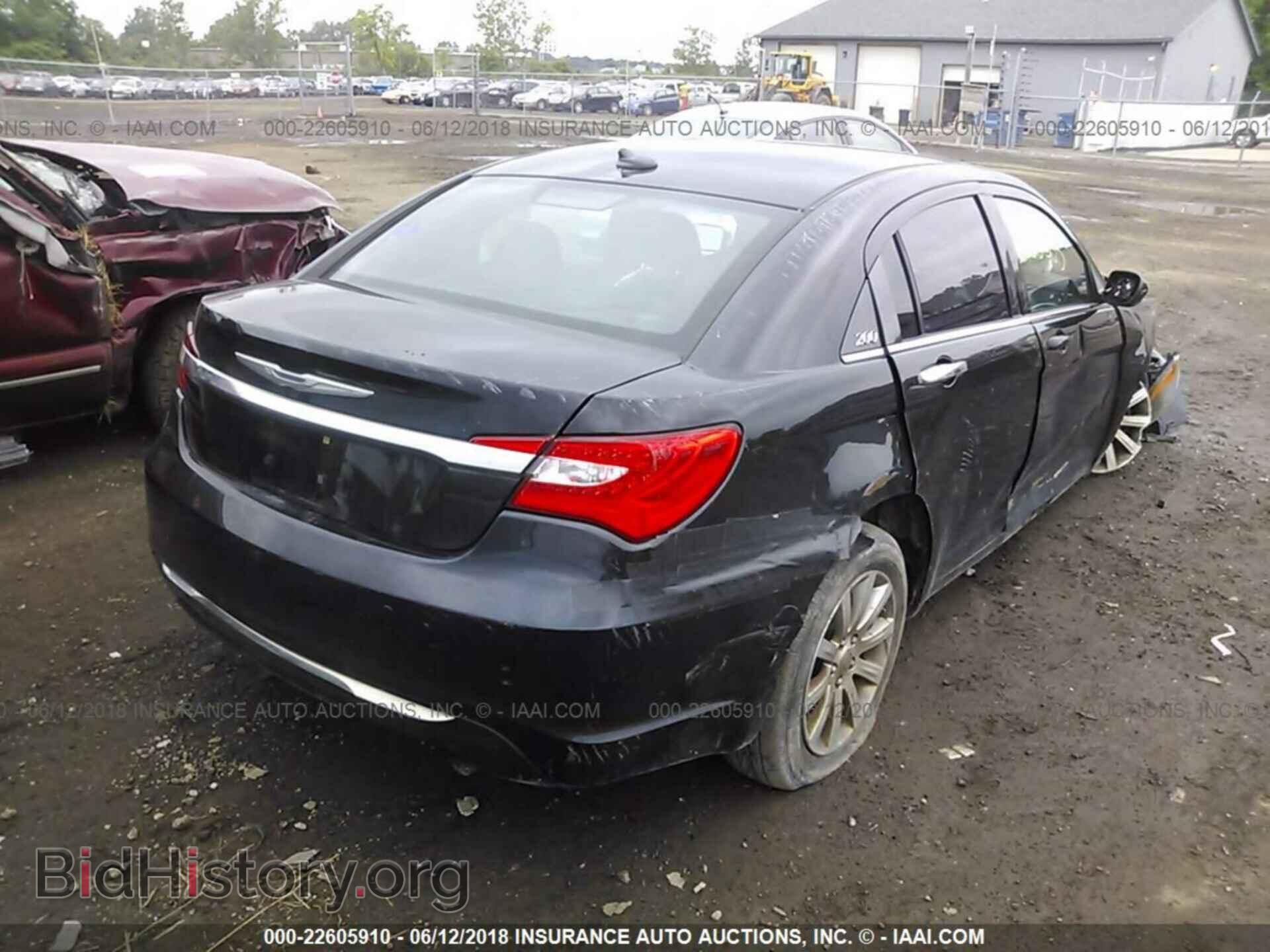2012 Chrysler 200 - VIN: 1C3CCBBB0CN197889 - Photo 4