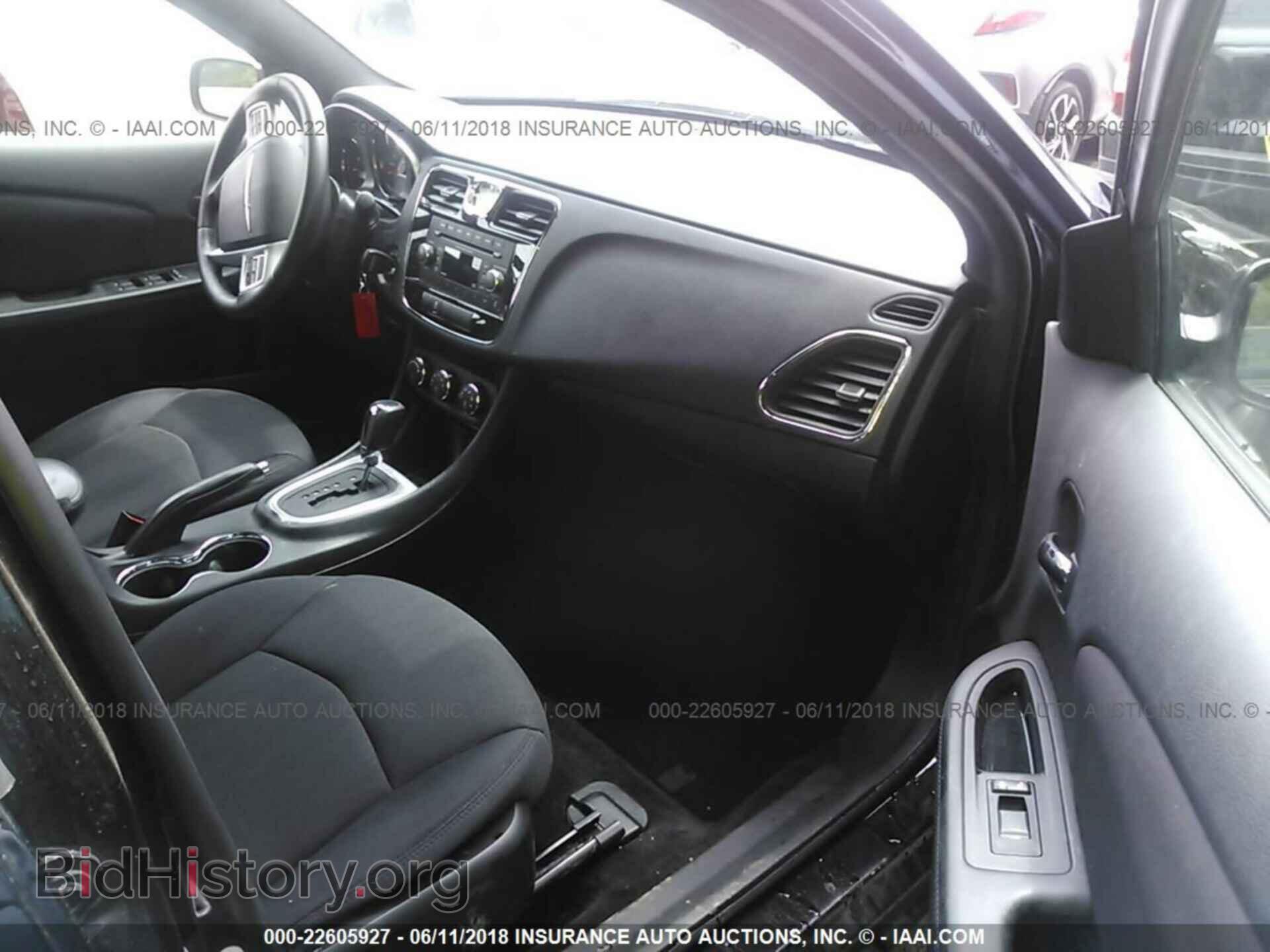 2013 Chrysler 200 - VIN: 1C3CCBBB6DN601537 - Фото 5