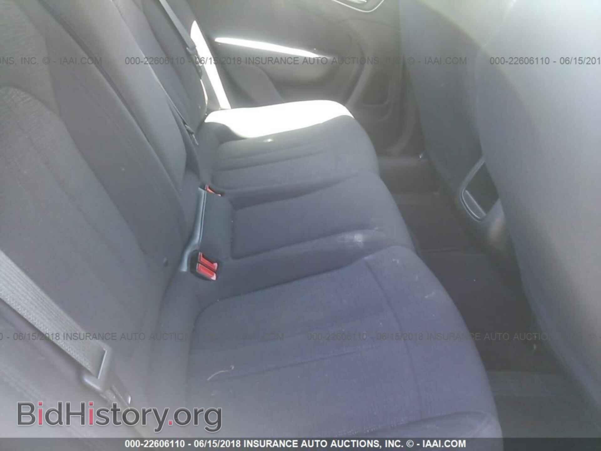 2015 Chrysler 200 - VIN: 1C3CCCAB8FN636817 - Photo 8