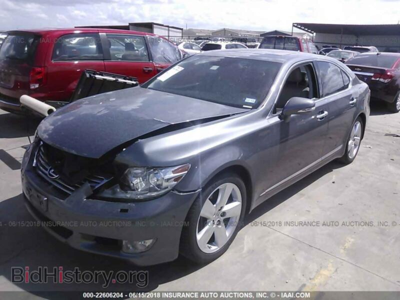 2012 Lexus LS (VIN JTHBL5EF3C5110055) — фото 2 из 10