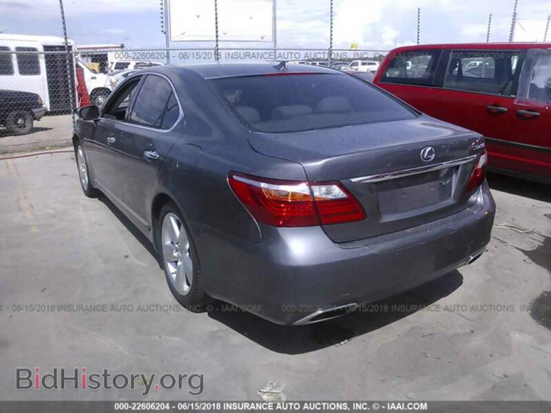 2012 Lexus LS (VIN JTHBL5EF3C5110055) — фото 3 из 10