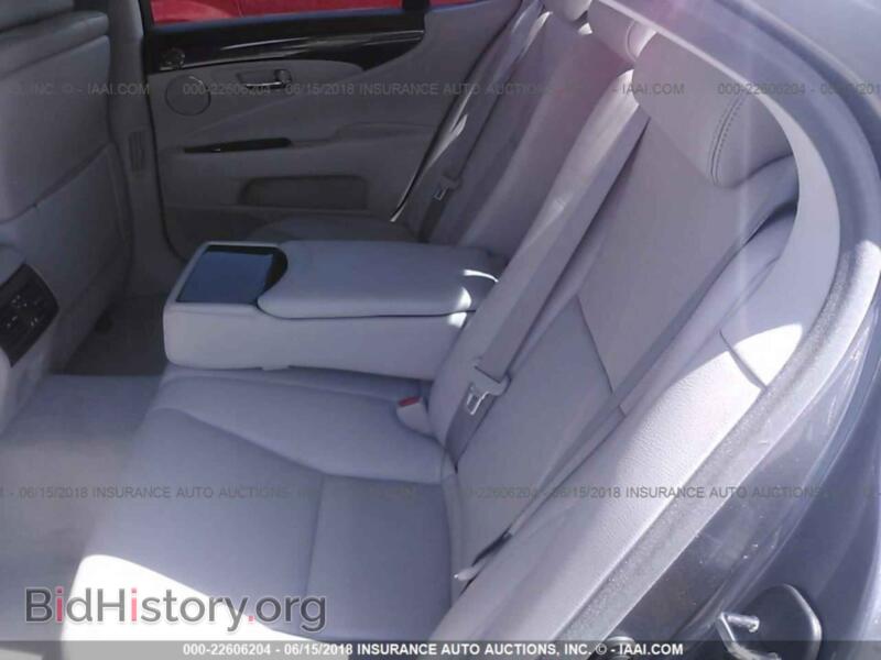 2012 Lexus LS (VIN JTHBL5EF3C5110055) — фото 8 из 10
