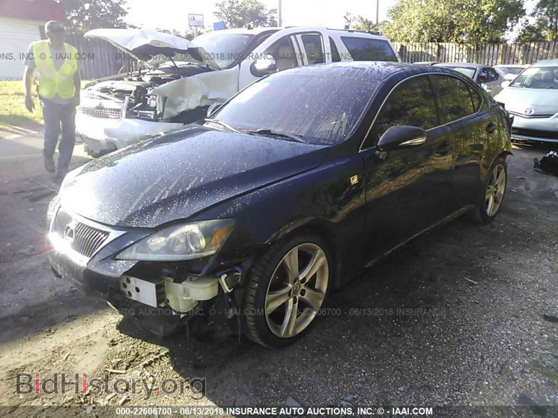 2013 Lexus Is - VIN: JTHBF5C26D5192811 - Photo 2