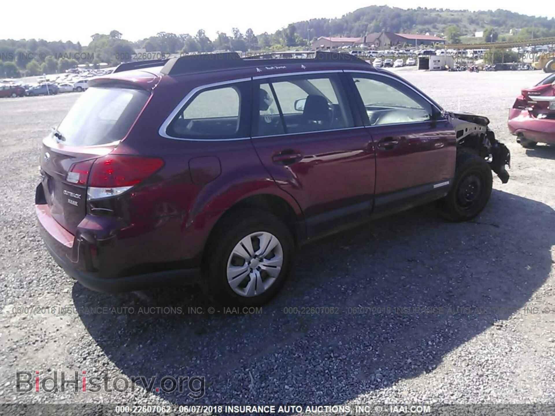 2012 Subaru Outback - VIN: 4S4BRBAC9C3213479 - Photo 4