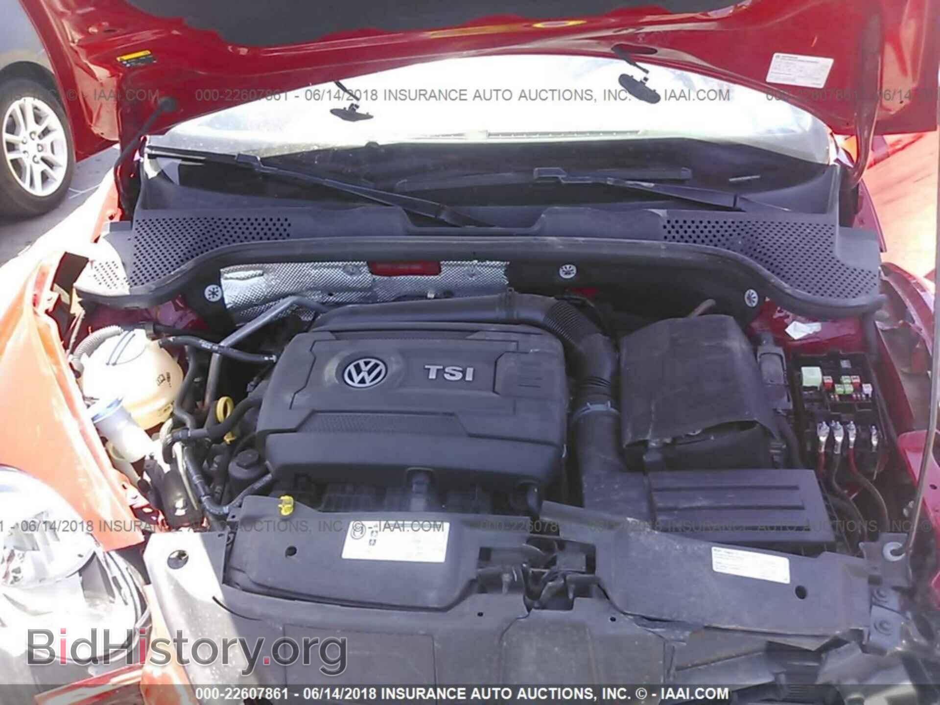 2016 Volkswagen Beetle - VIN: 3VWF07AT6GM616320 - Фото 10