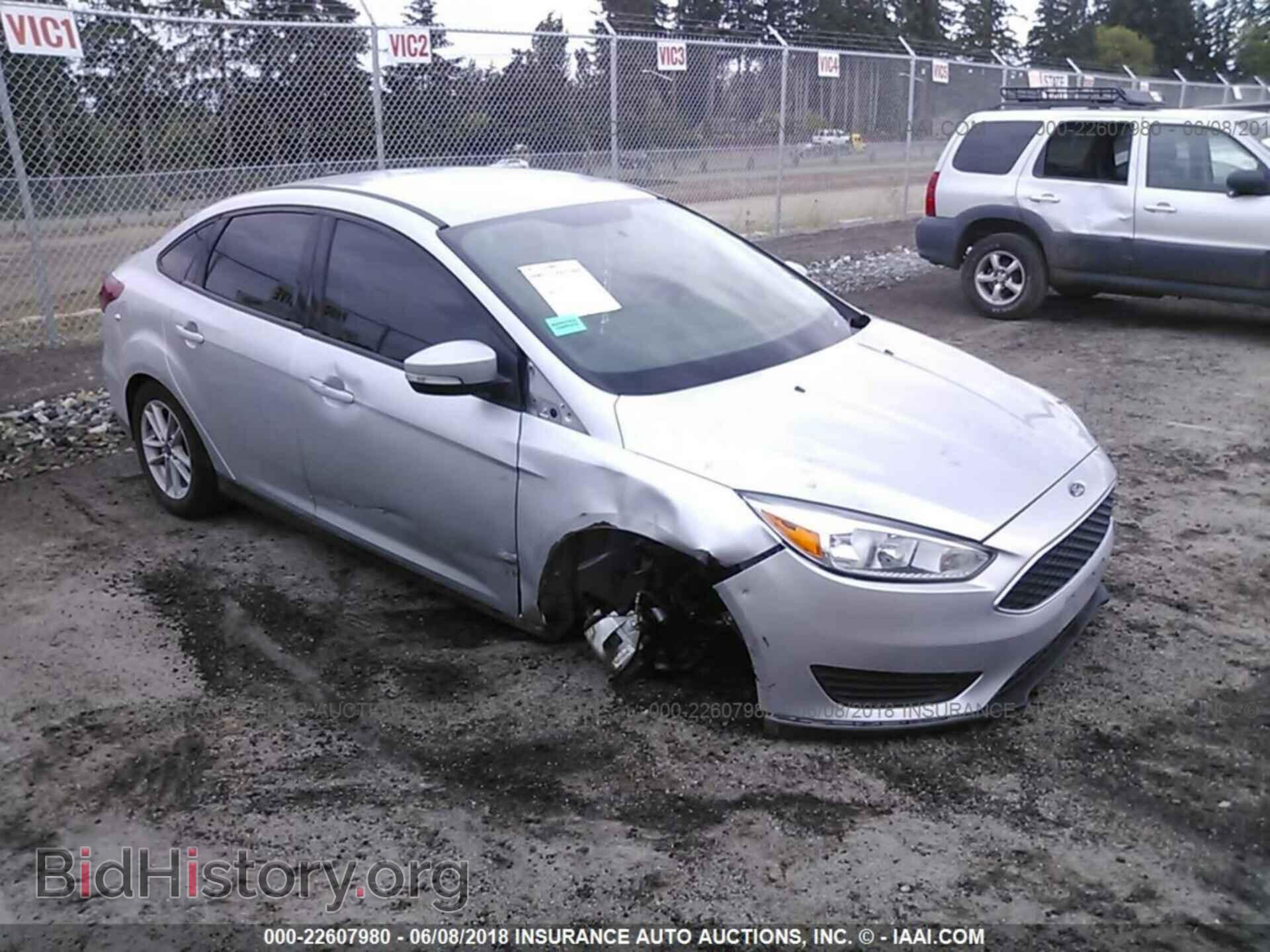 Photo 1FADP3F24HL344695 - Ford Focus 2017