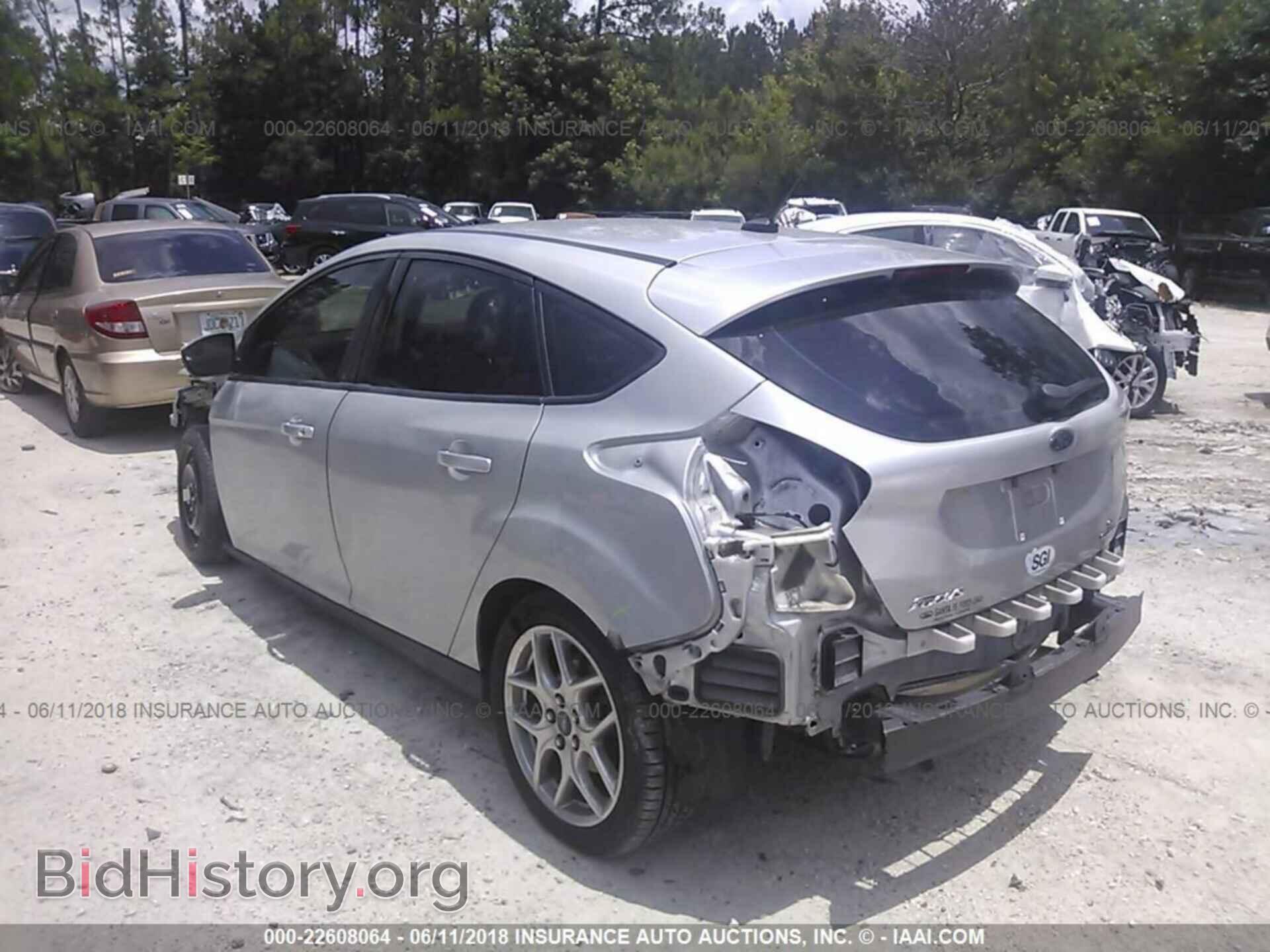2015 Ford Focus - VIN: 1FADP3K25FL355241 - Photo 3