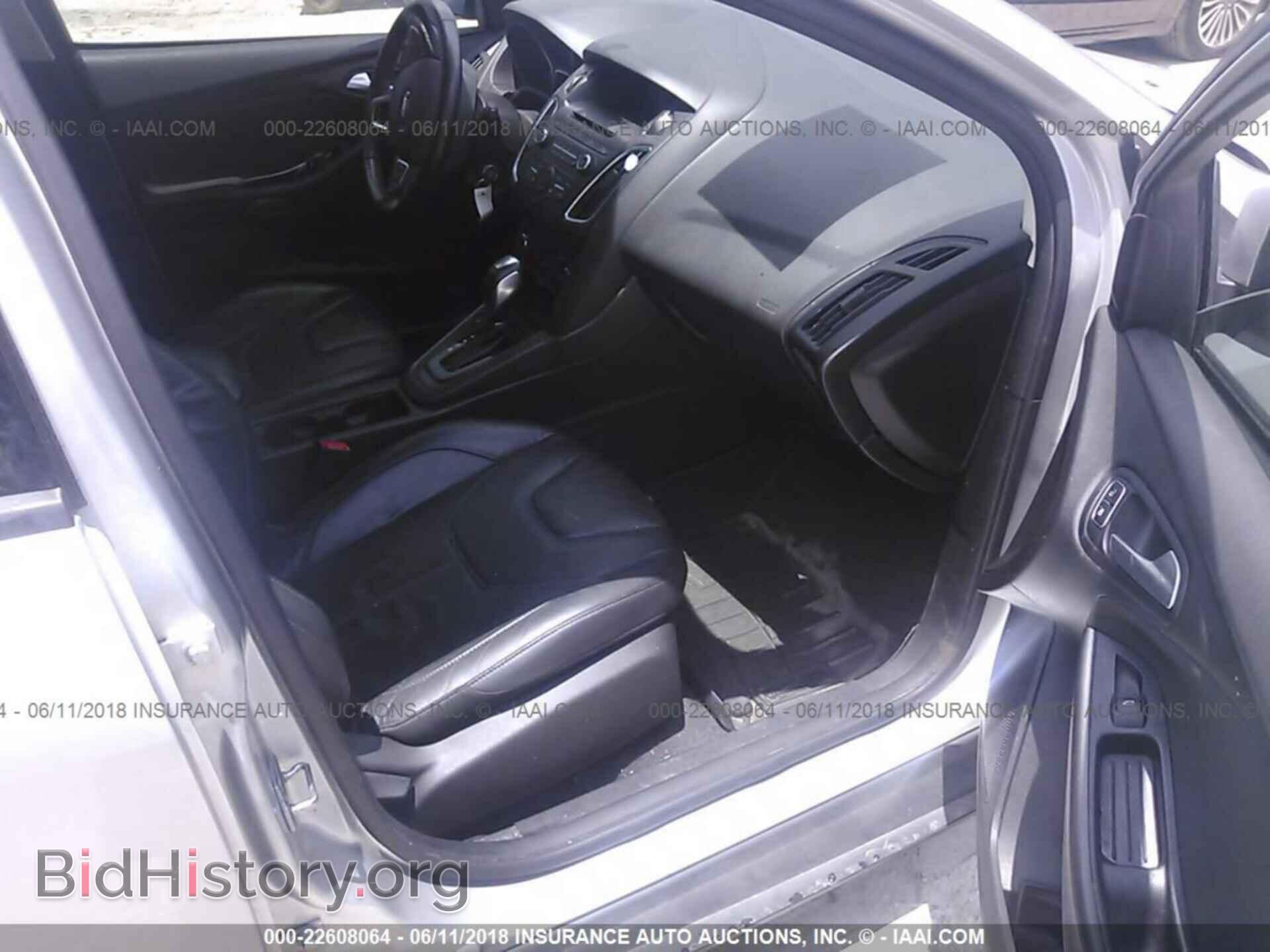 2015 Ford Focus - VIN: 1FADP3K25FL355241 - Photo 5