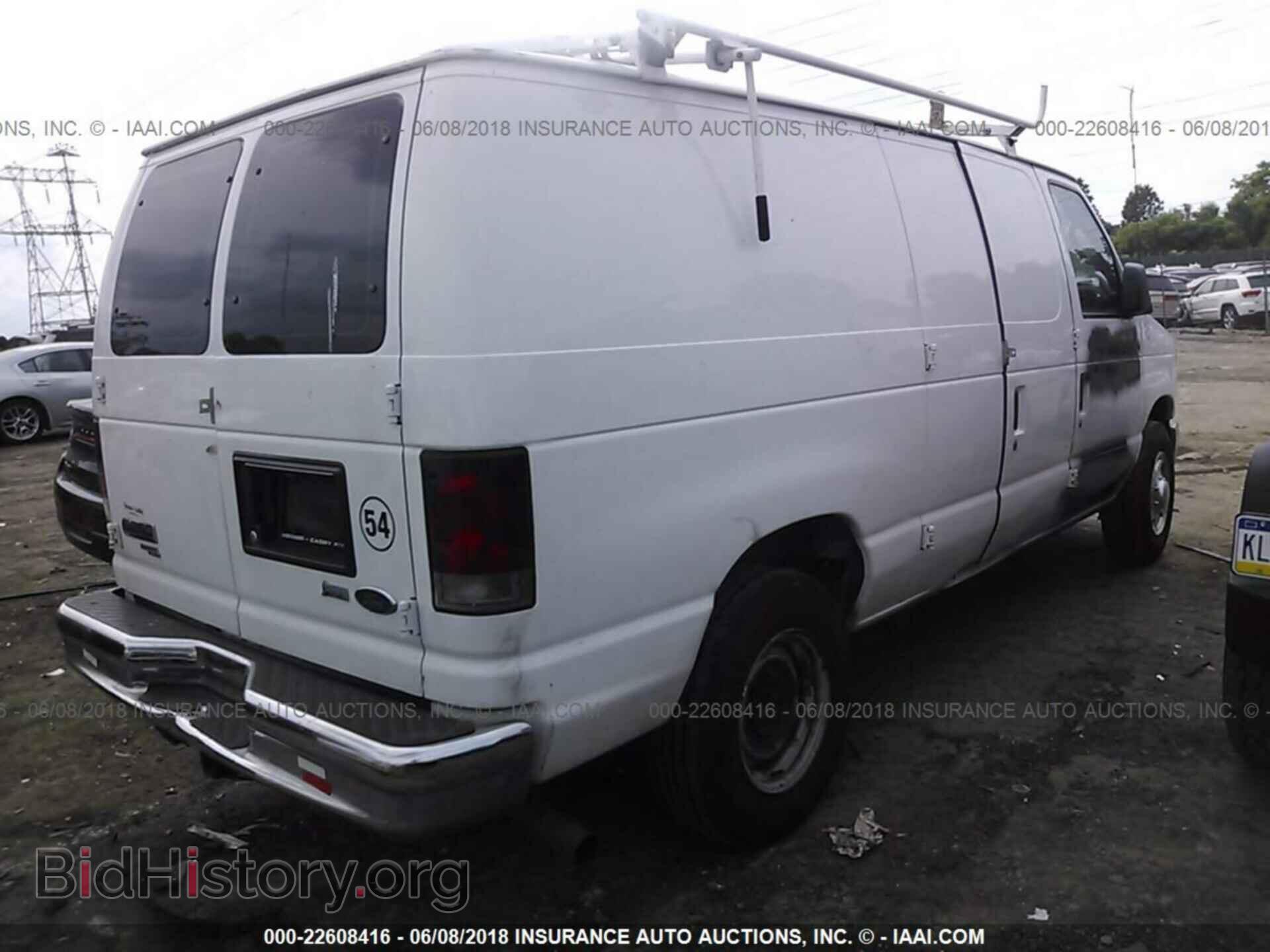 2011 Ford Econoline - VIN: 1FTNE2EL3BDA10832 - Photo 4