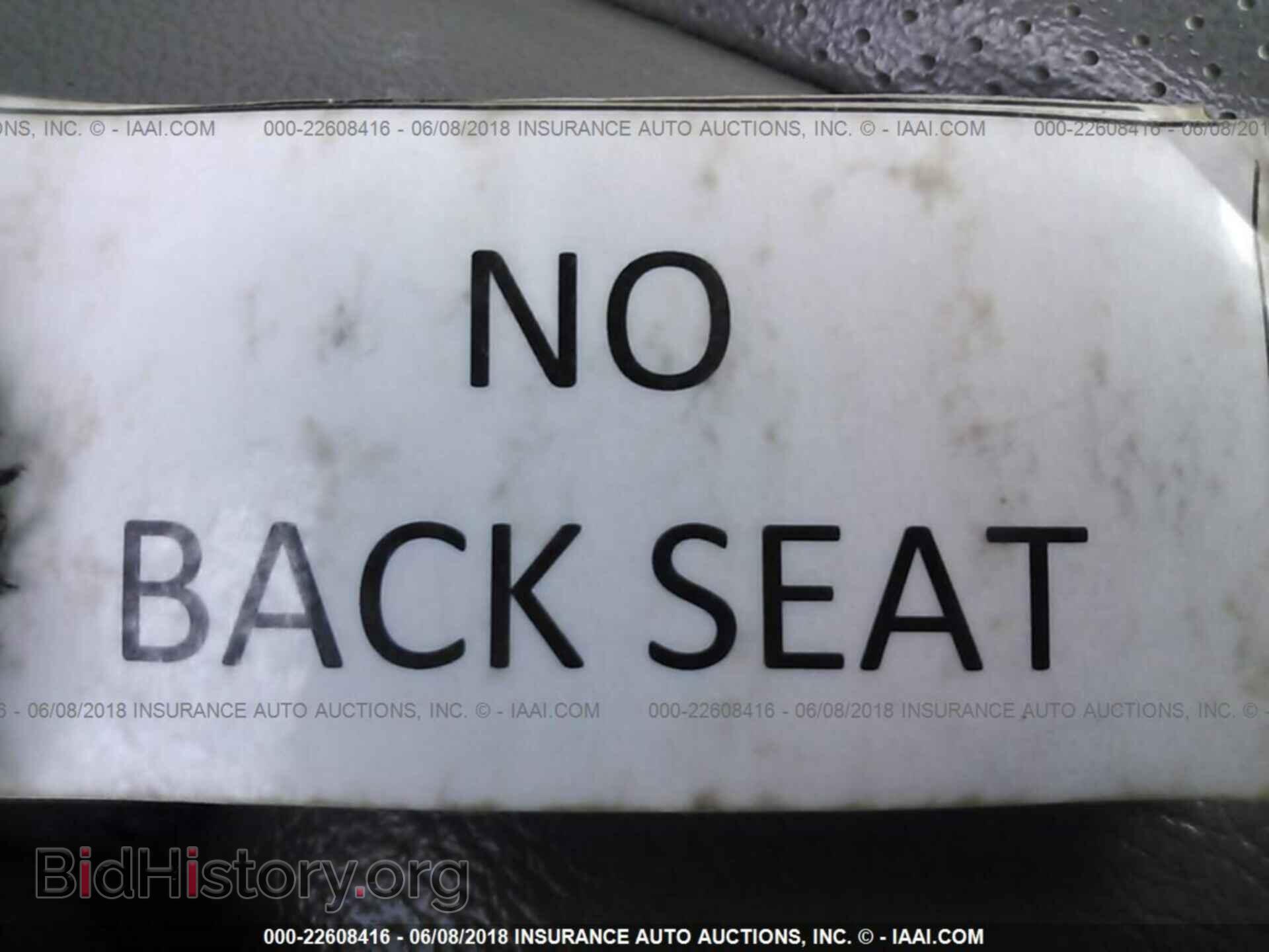 2011 Ford Econoline - VIN: 1FTNE2EL3BDA10832 - Photo 8