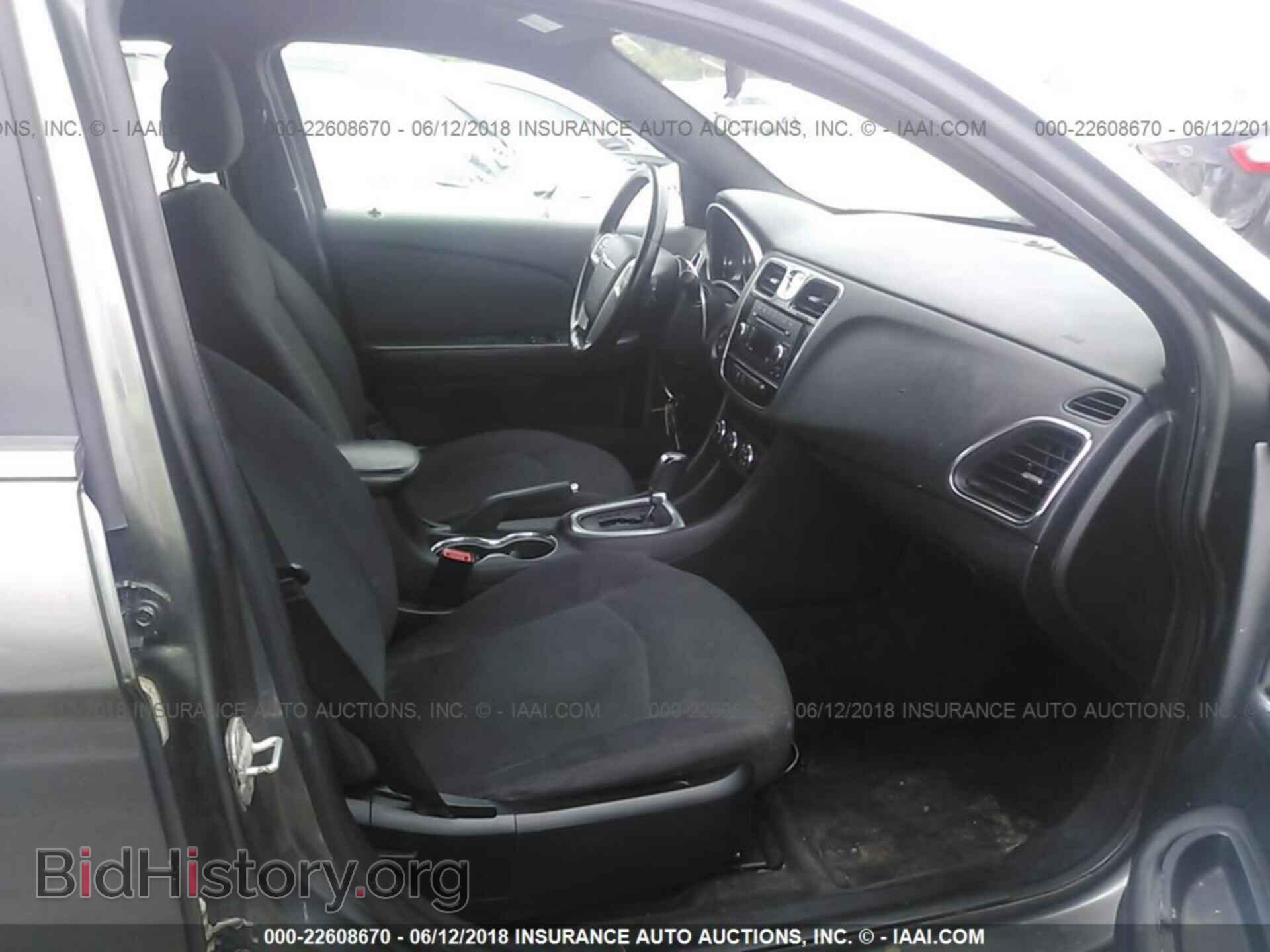 2012 Chrysler 200 - VIN: 1C3CCBBB4CN187964 - Фото 5
