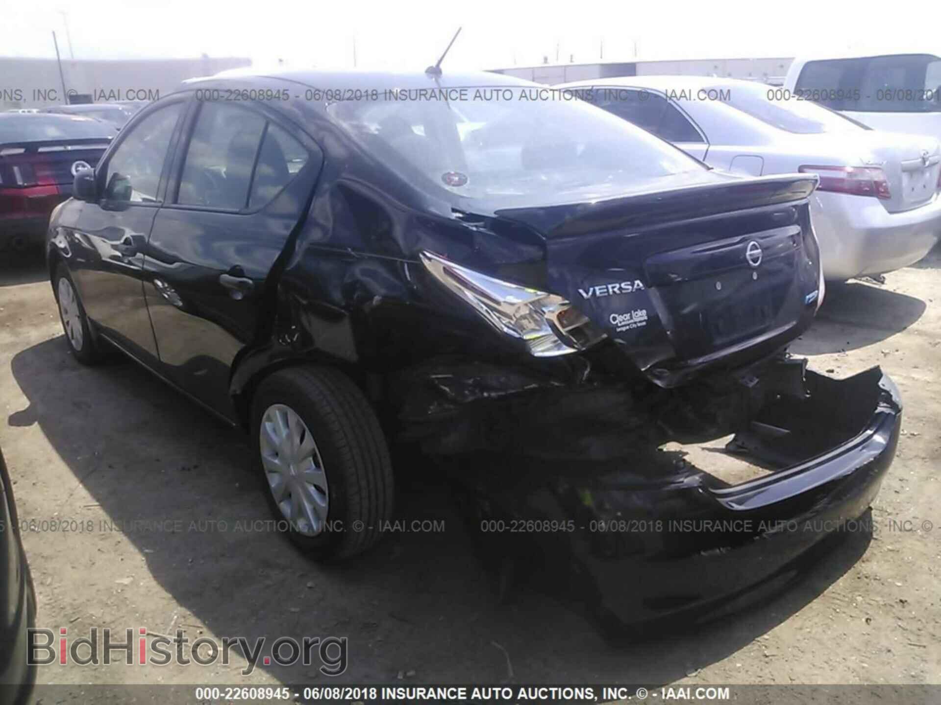2014 Nissan Versa - VIN: 3N1CN7AP3EL813557 - Фото 3