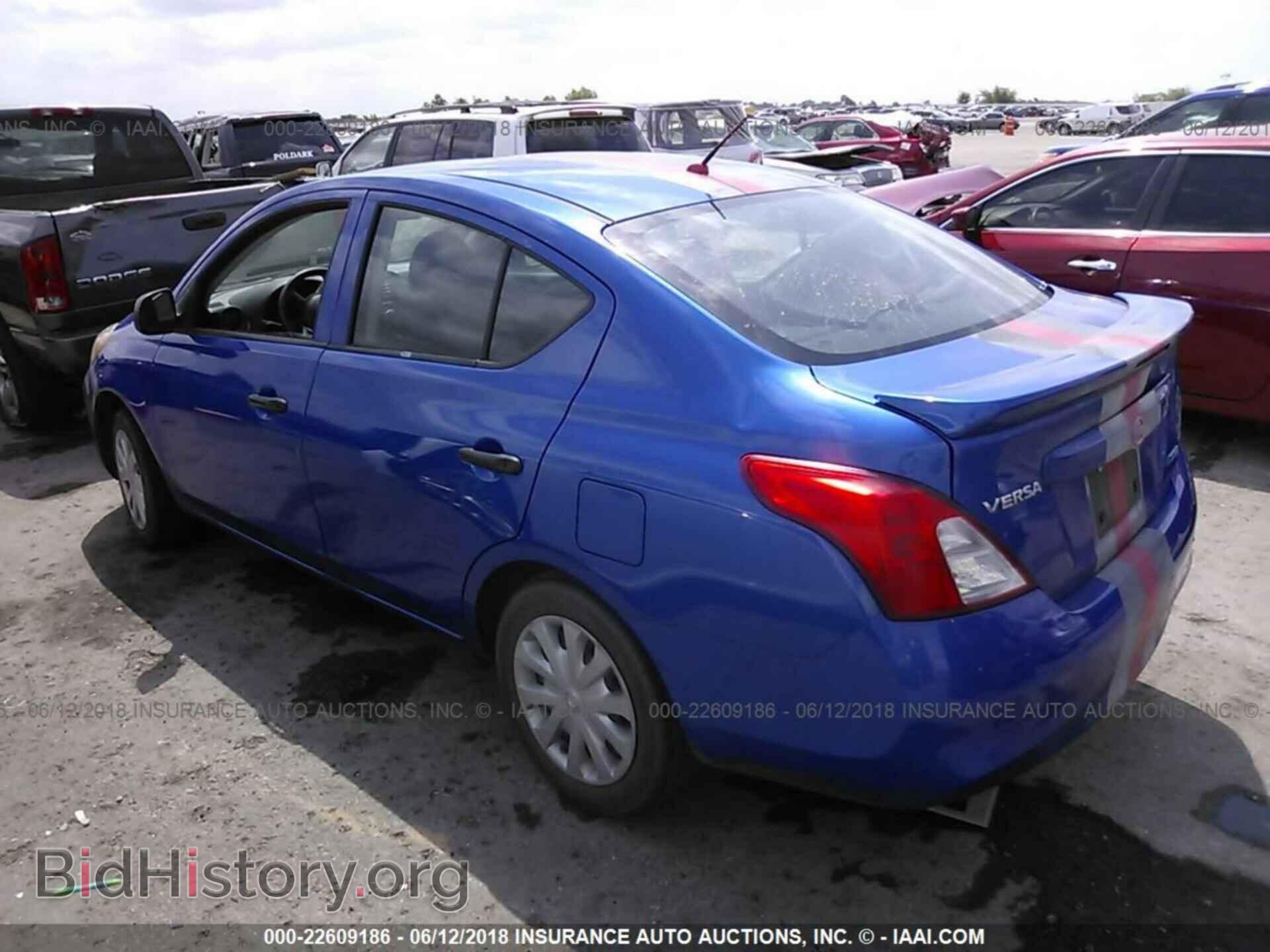 2014 Nissan Versa - VIN: 3N1CN7AP2EL866492 - Фото 3