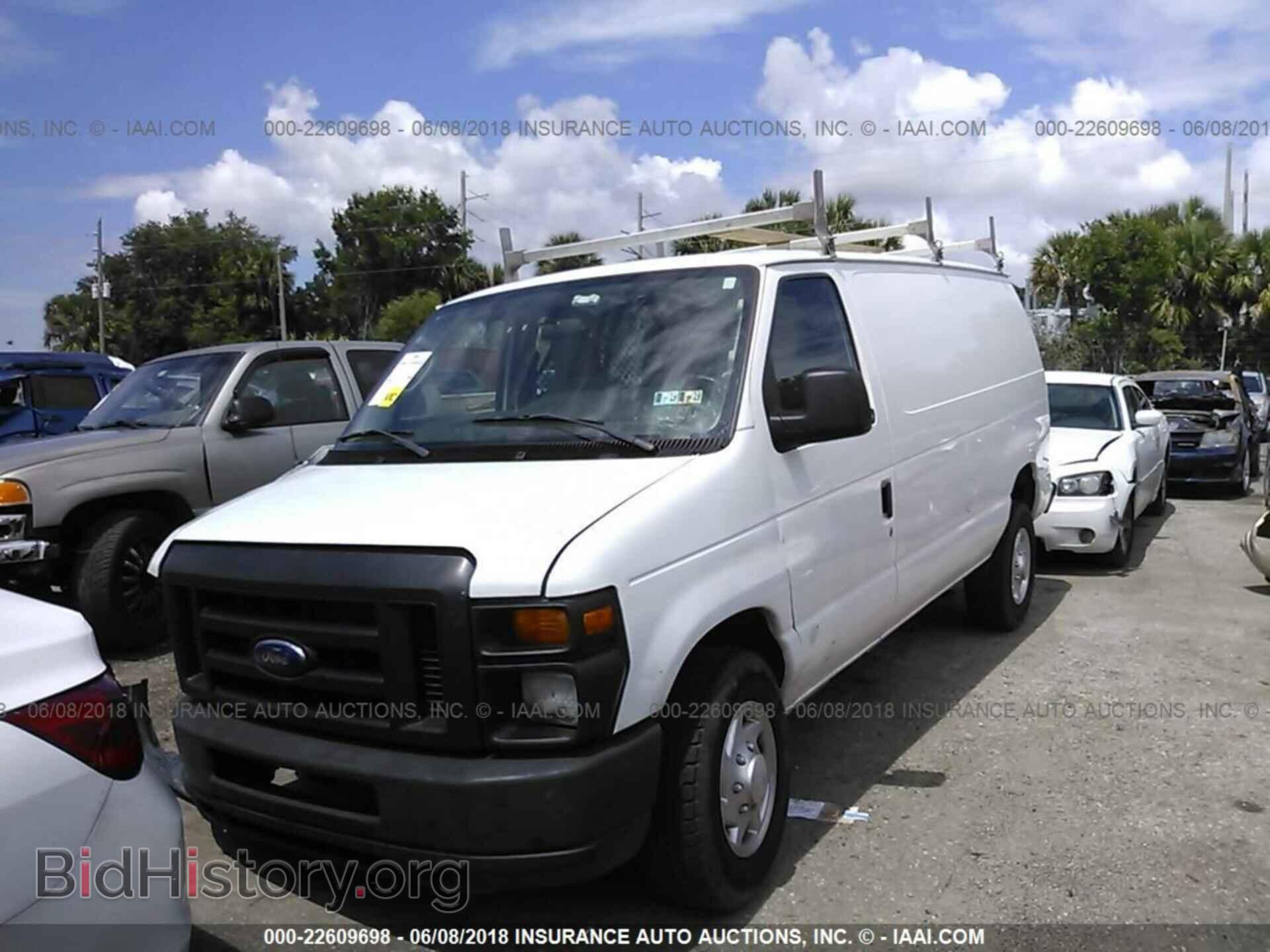 2013 Ford Econoline - VIN: 1FTNE2EW9DDA10721 - Фото 2