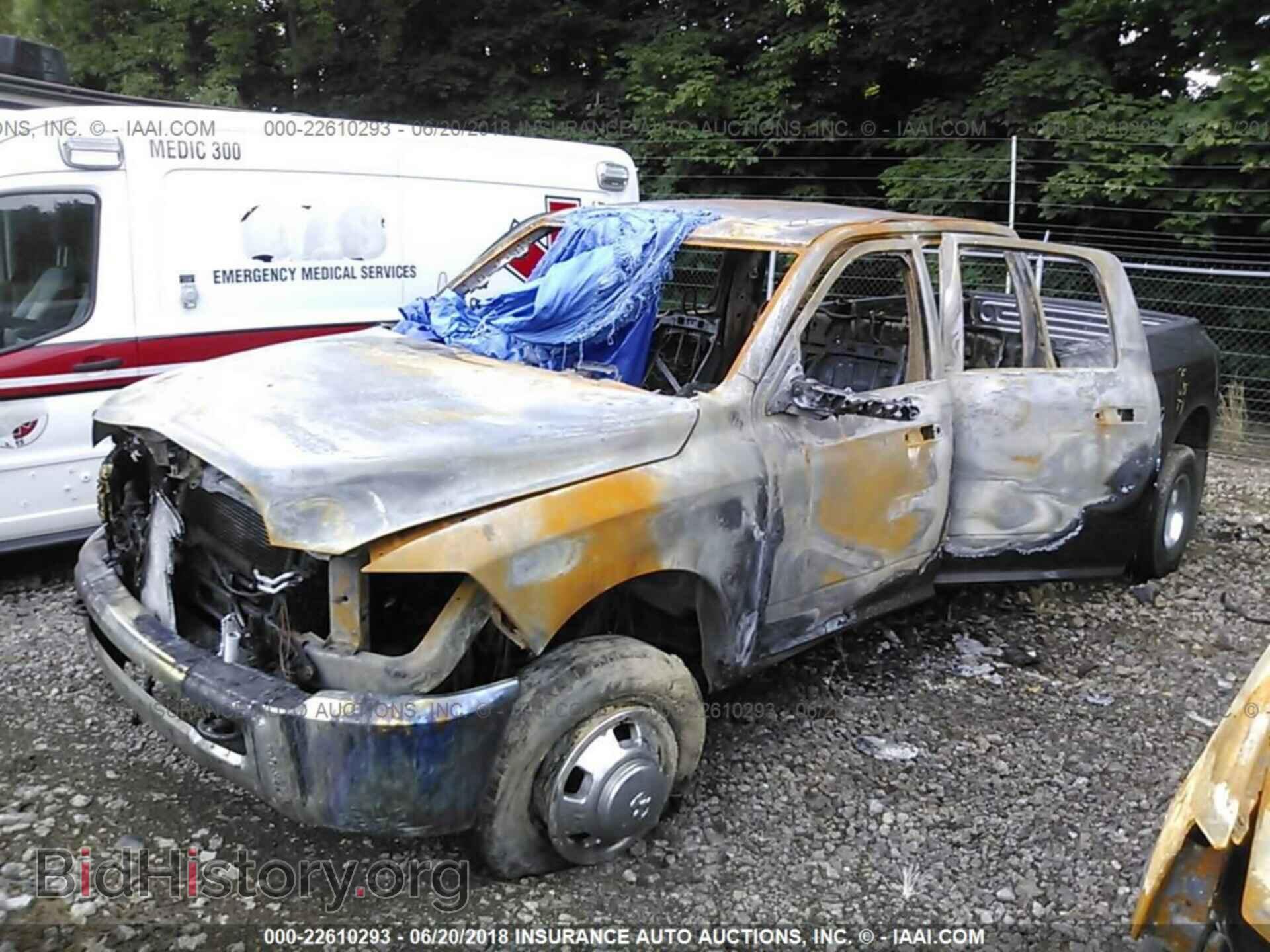 2016 Ram 3500 - VIN: 3C63RRGL3GG267475 - Фото 2