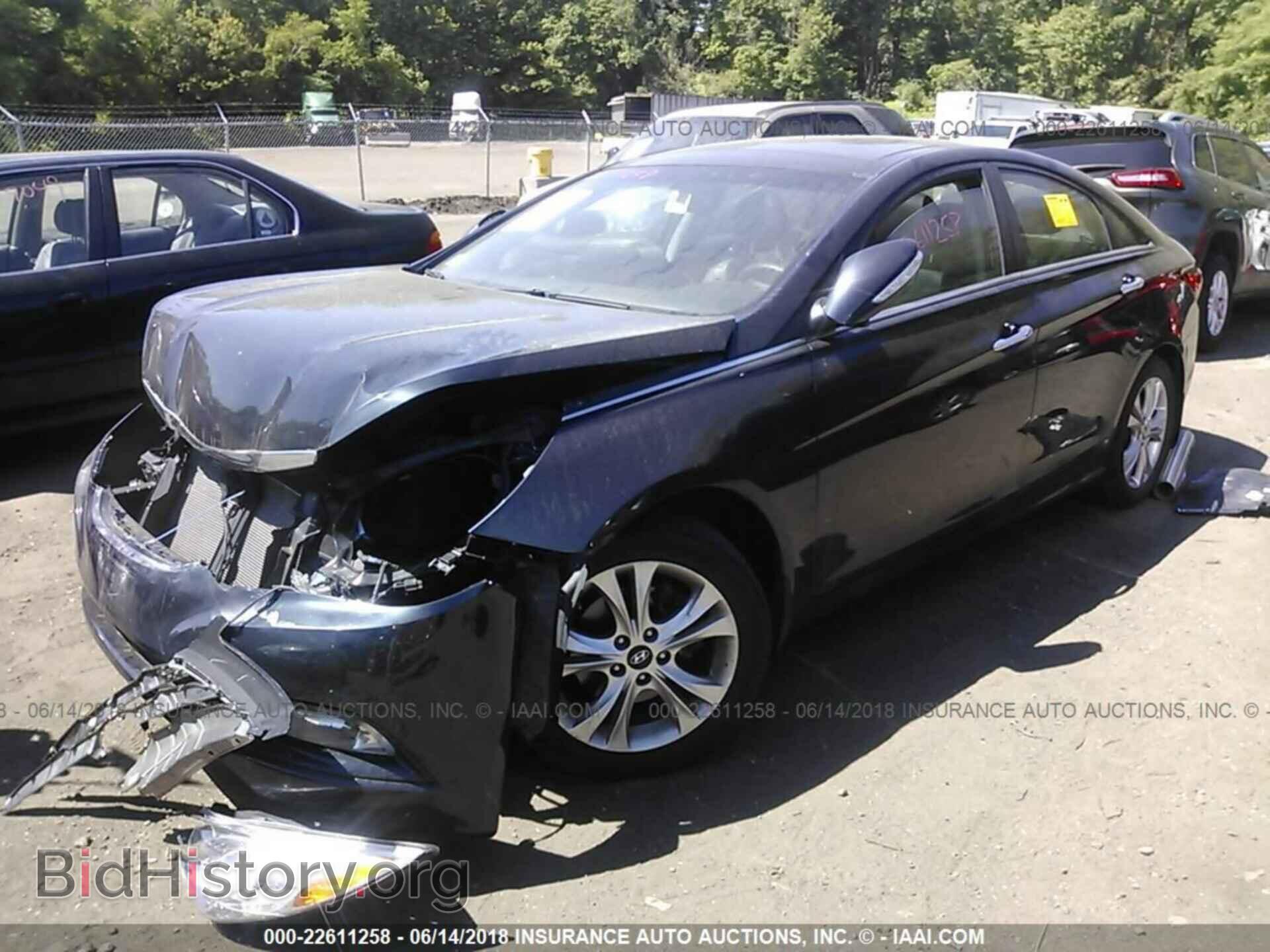 2012 Hyundai Sonata - VIN: 5NPEC4AC7CH426966 - Фото 2