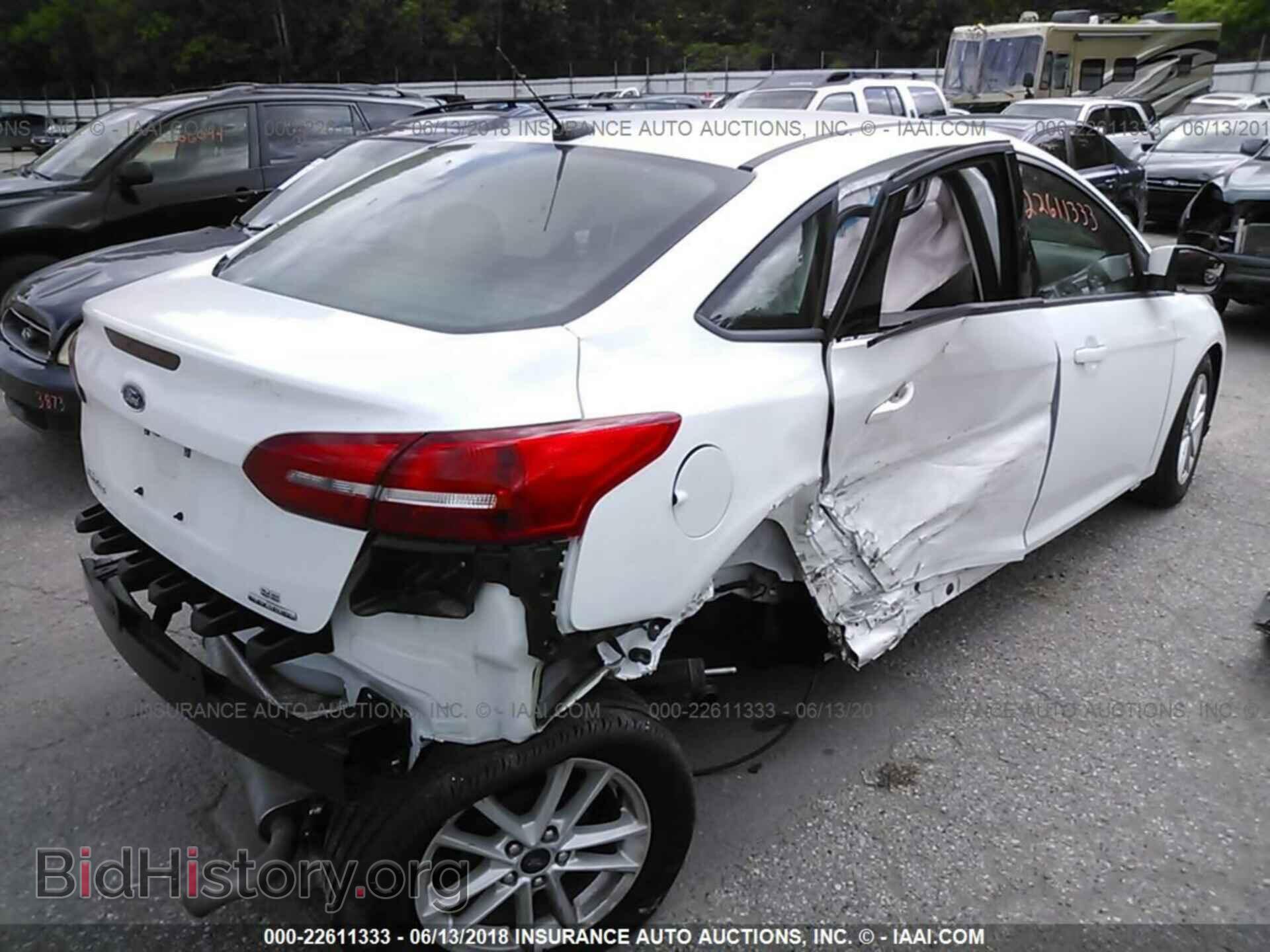 2016 Ford Focus - VIN: 1FADP3F29GL281320 - Фото 4