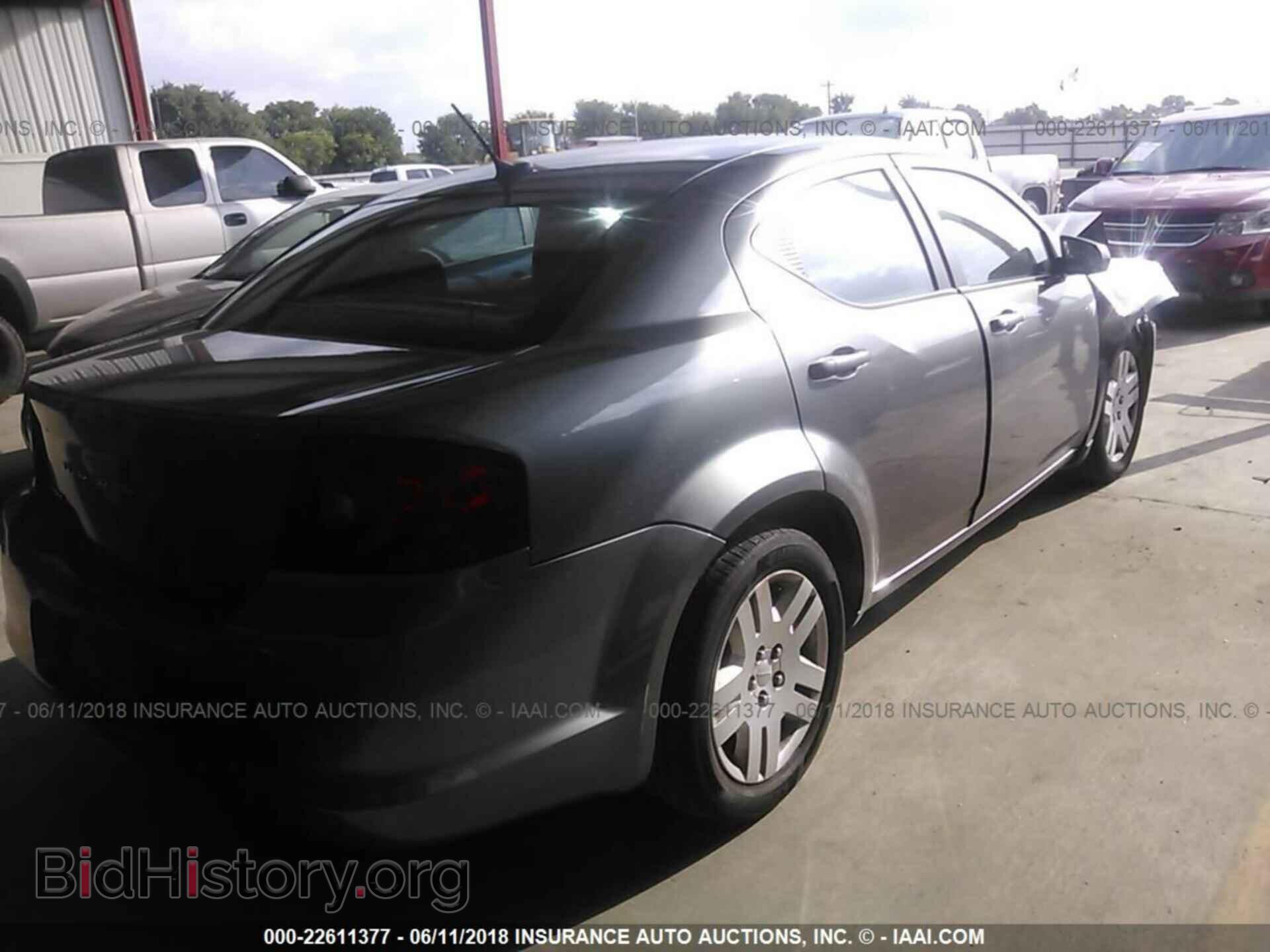 2013 Dodge Avenger - VIN: 1C3CDZAG4DN749415 - Фото 4