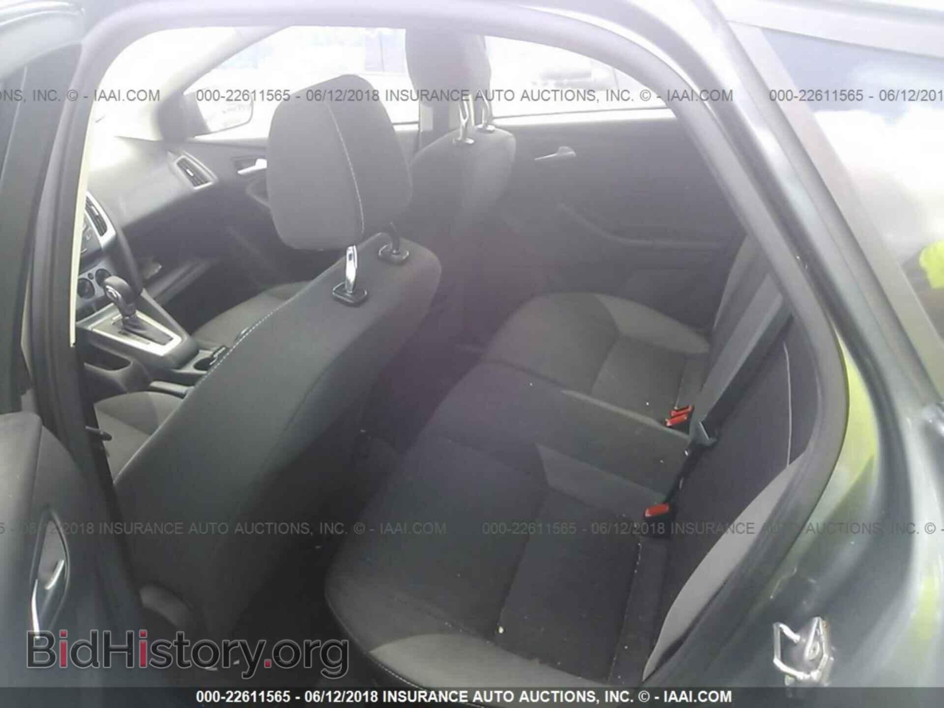 2012 Ford Focus - VIN: 1FAHP3K22CL328866 - Photo 8